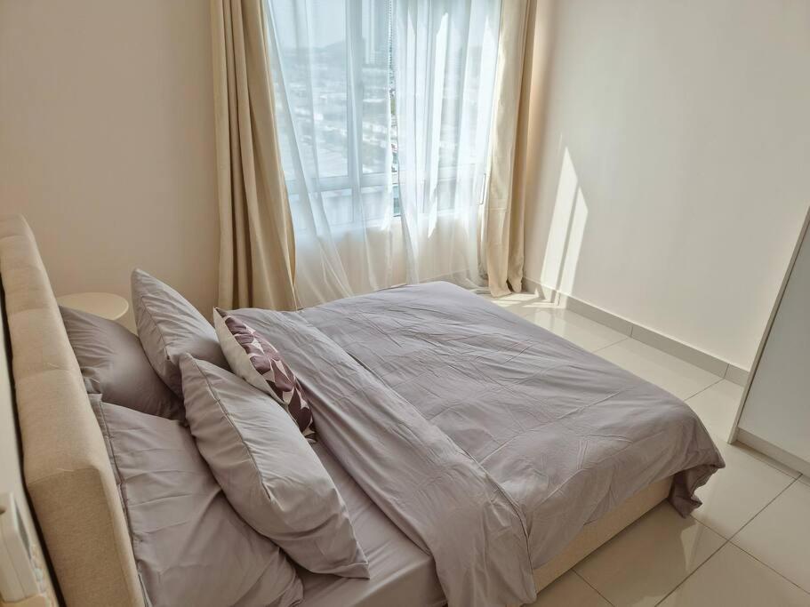 Heart of Mount Austin Cozy 2 Rooms 4 Pax