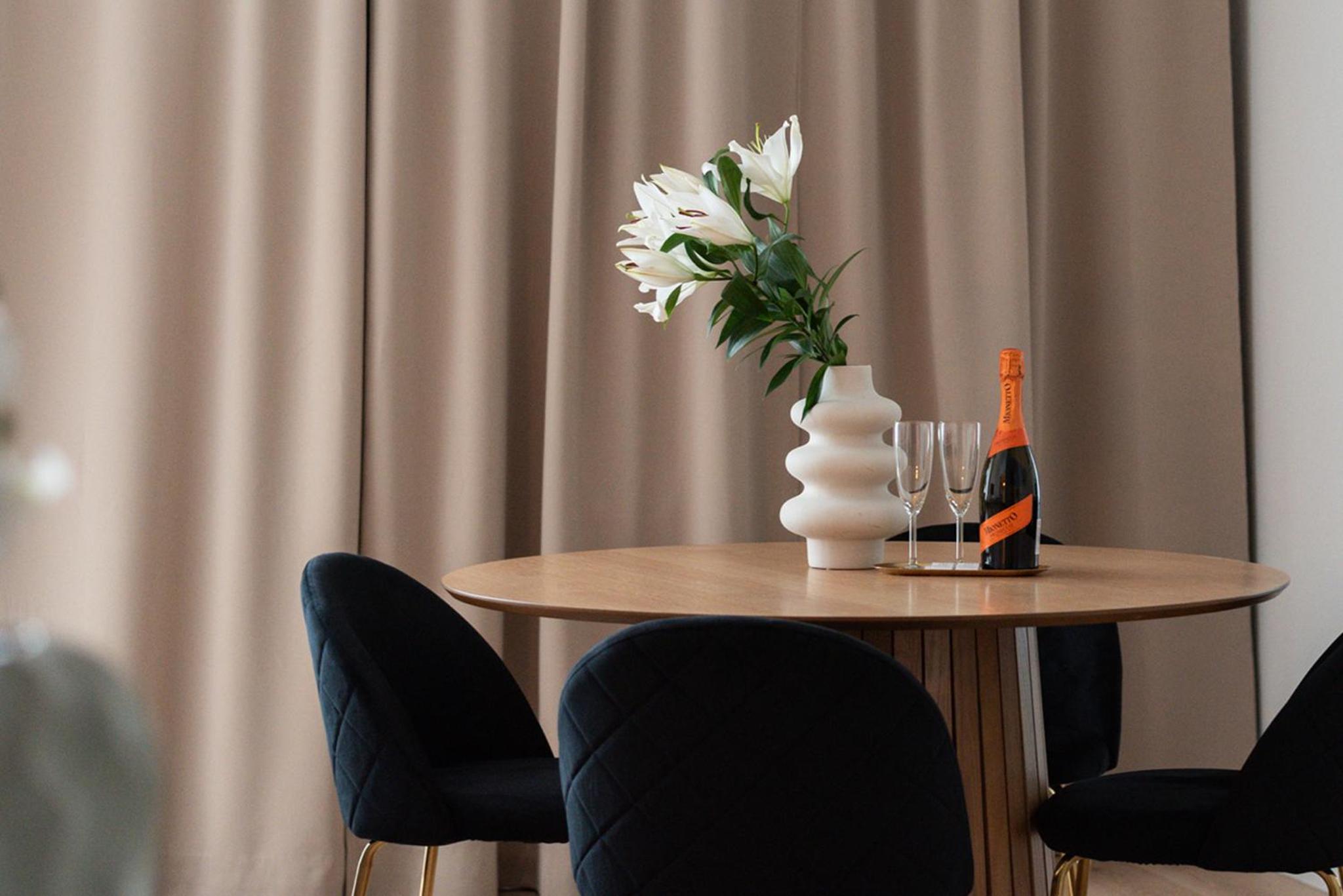 Flatbook - City Center Premium Apartments Granaria