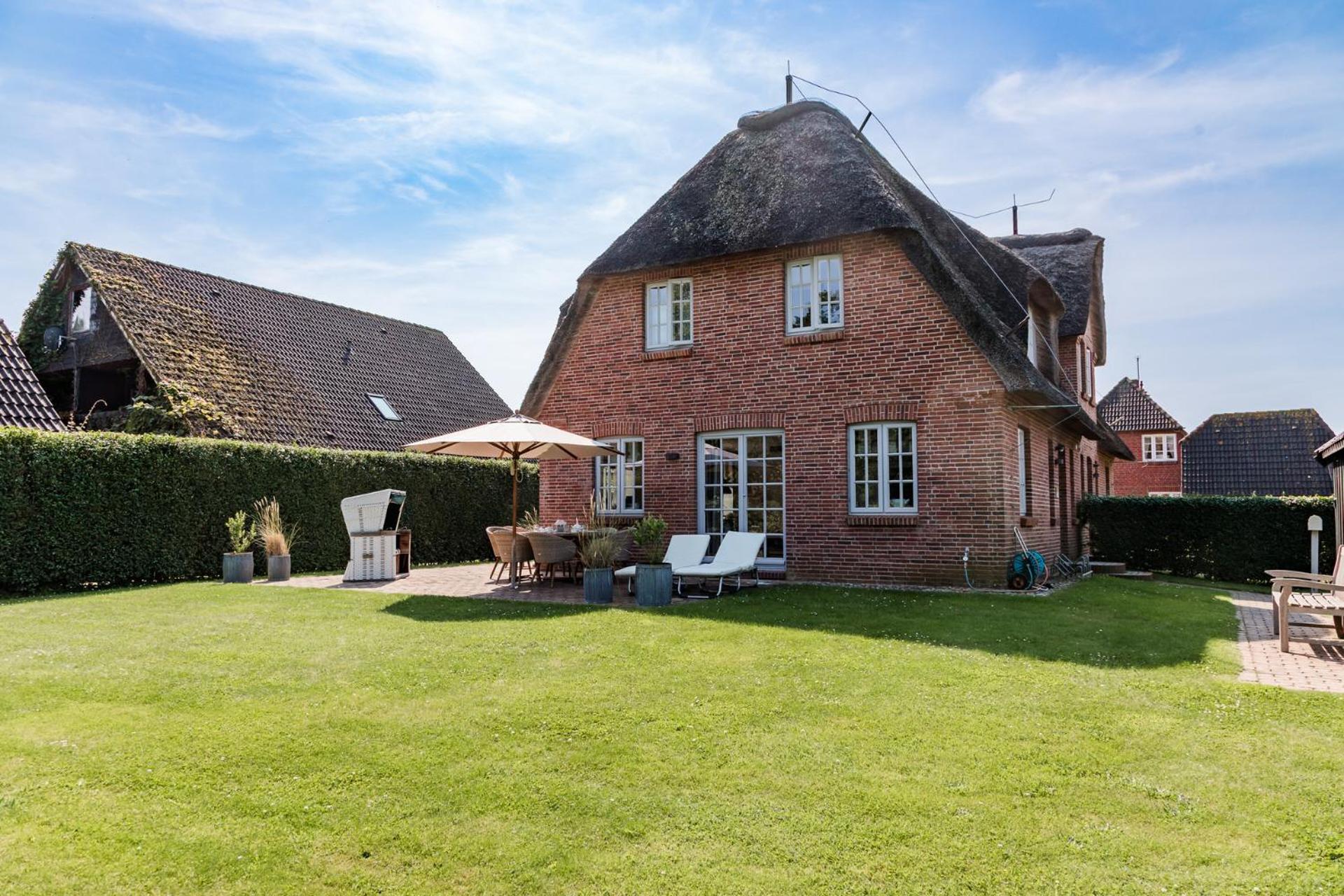 Reet Lodge