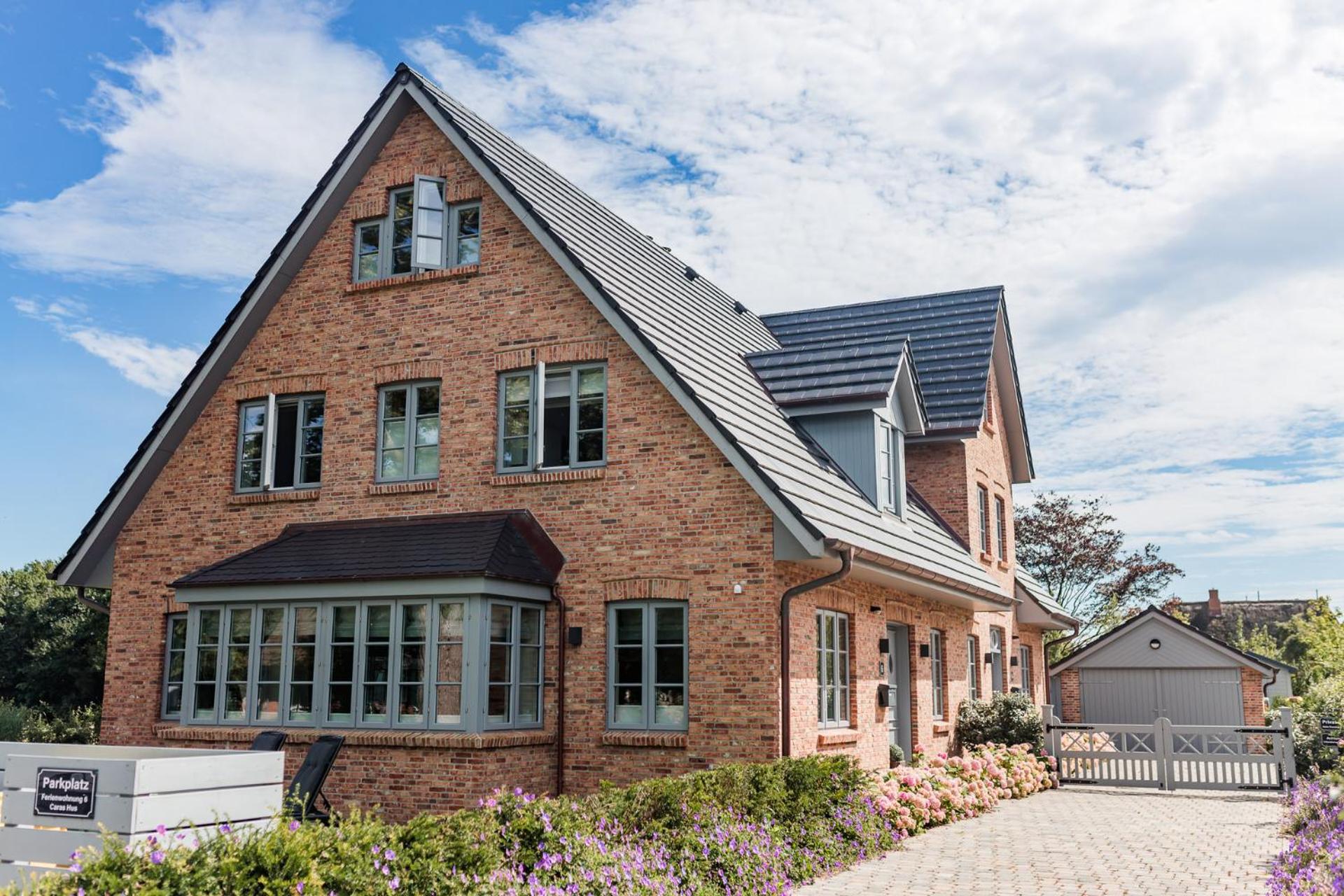 Caras Hus