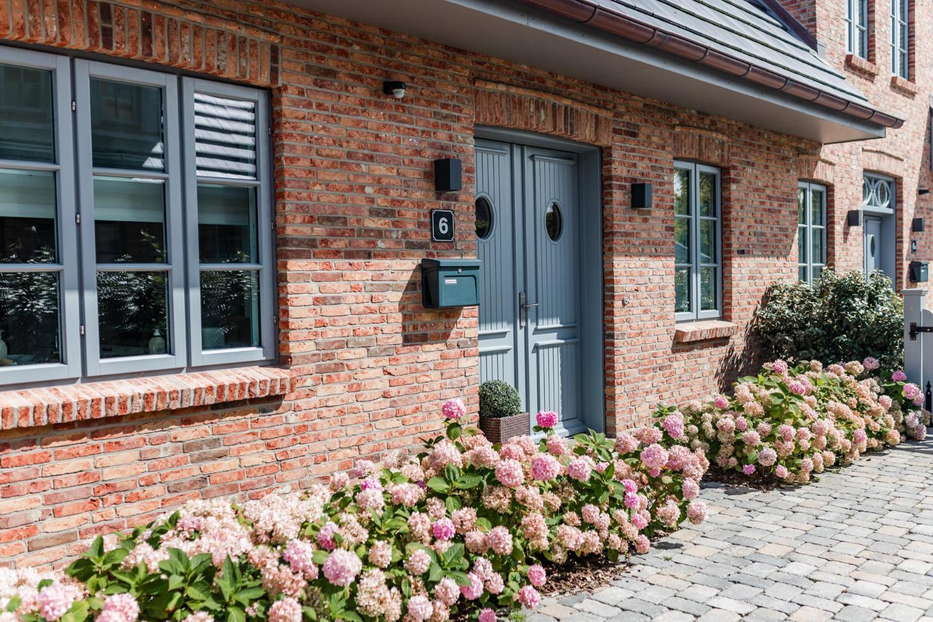 Caras Hus