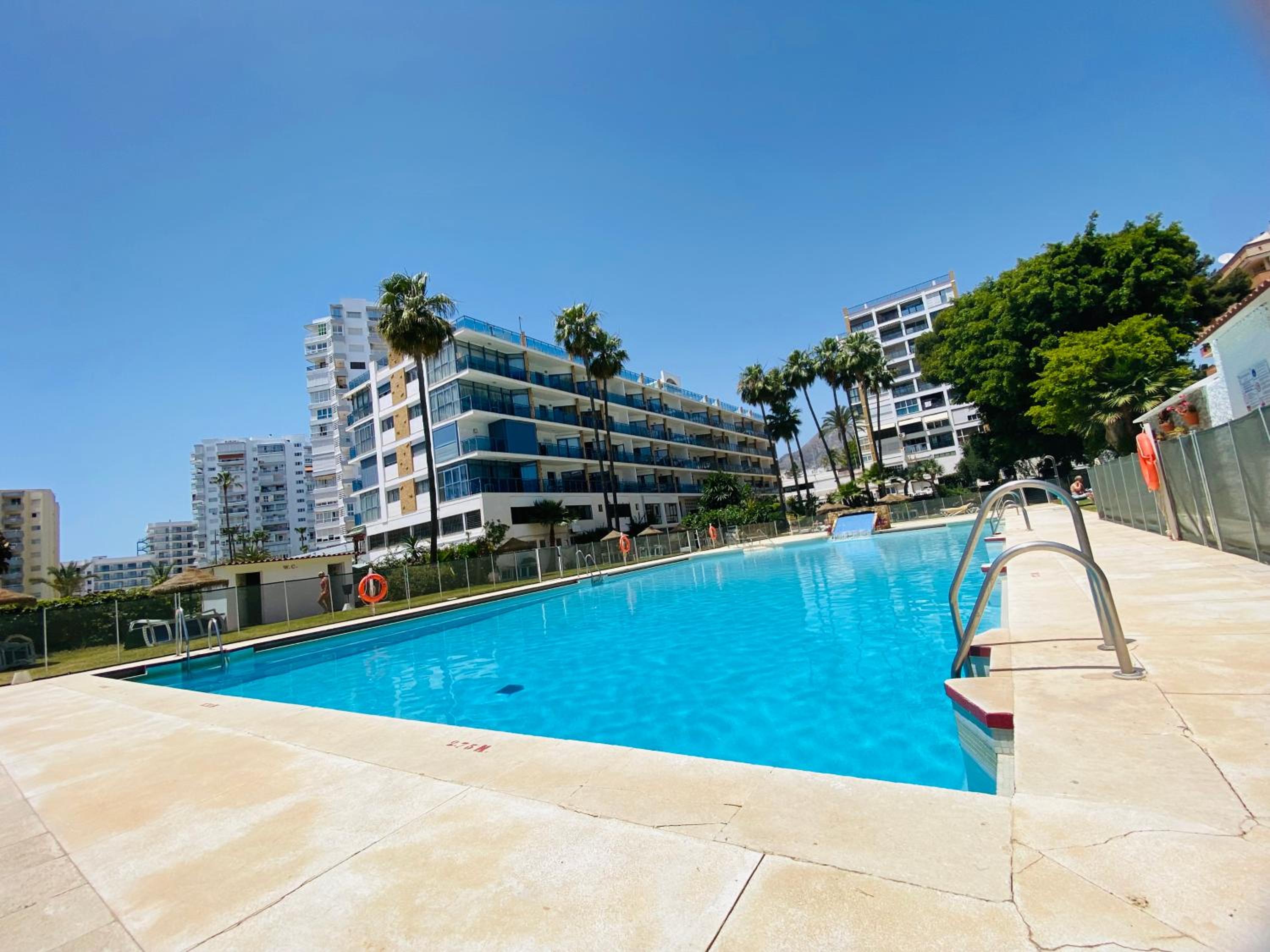 Apartamentos MS Puerto Marina, antes MS Pepita