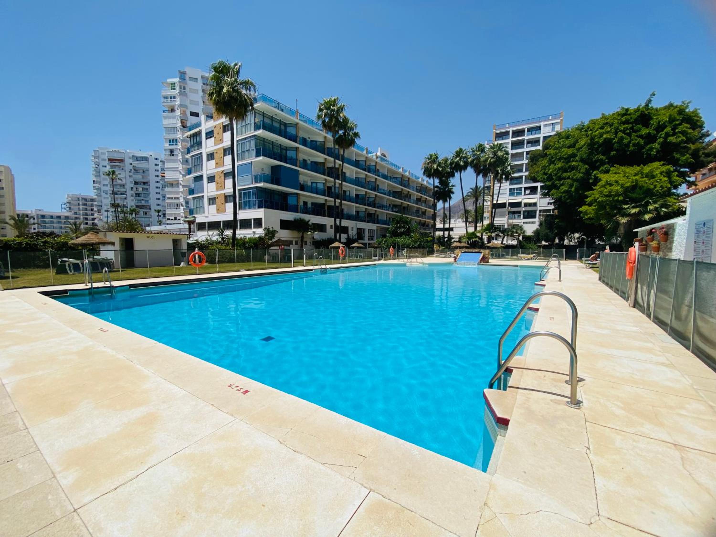 Apartamentos MS Puerto Marina, antes MS Pepita