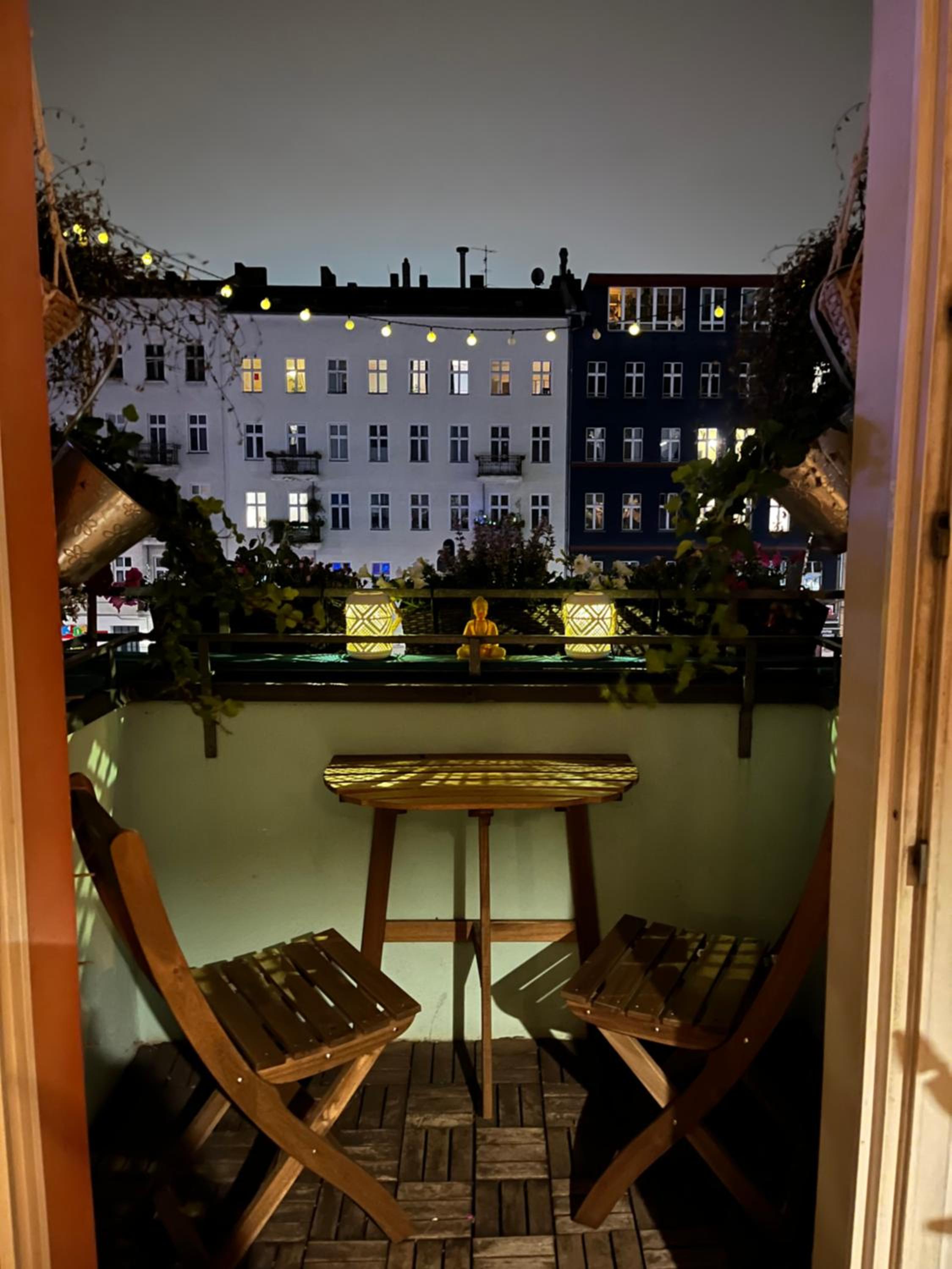 Spirit & Style - spacious, bright 75m2 - 2 bedroom in ideal Prenzlauer Berg location