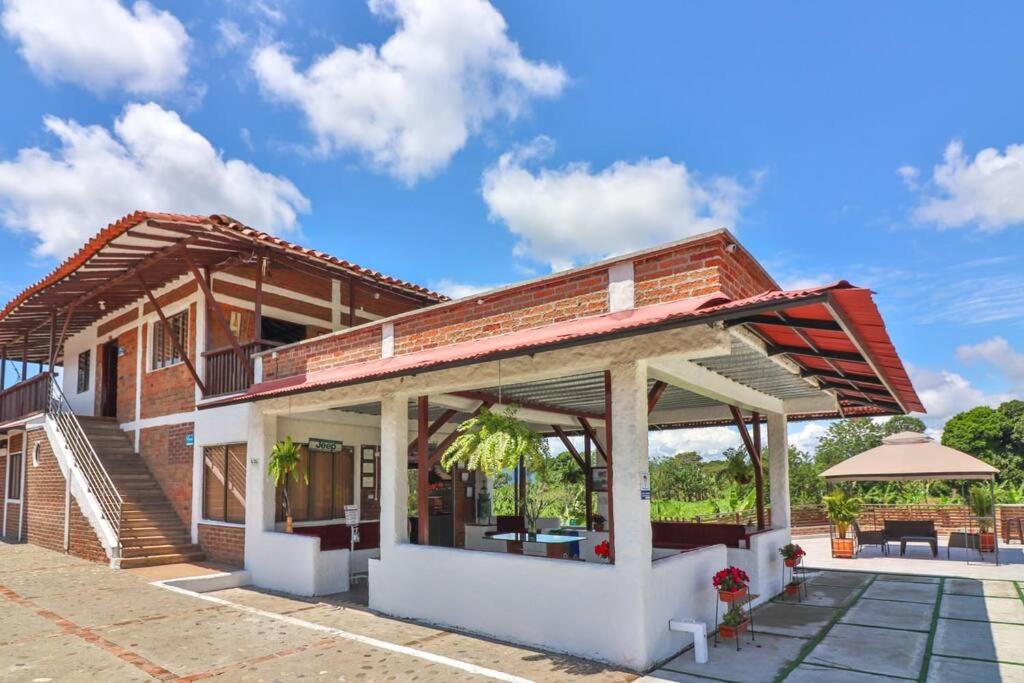 Finca Villa La Paloma
