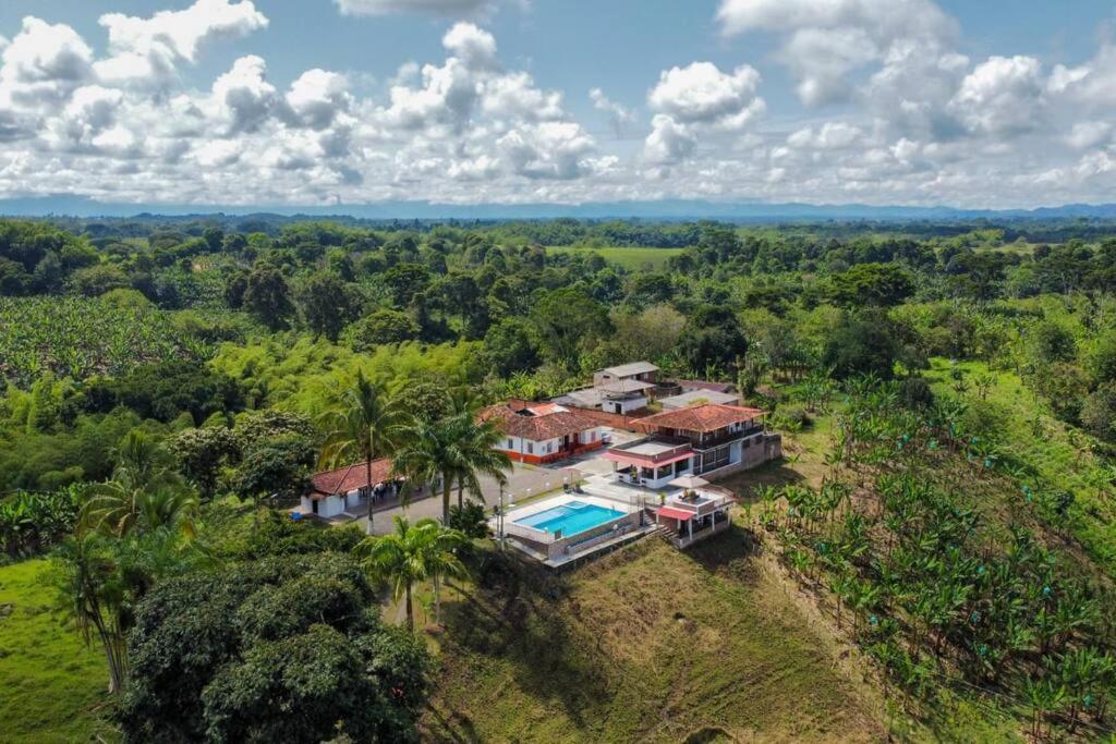 Finca Villa La Paloma