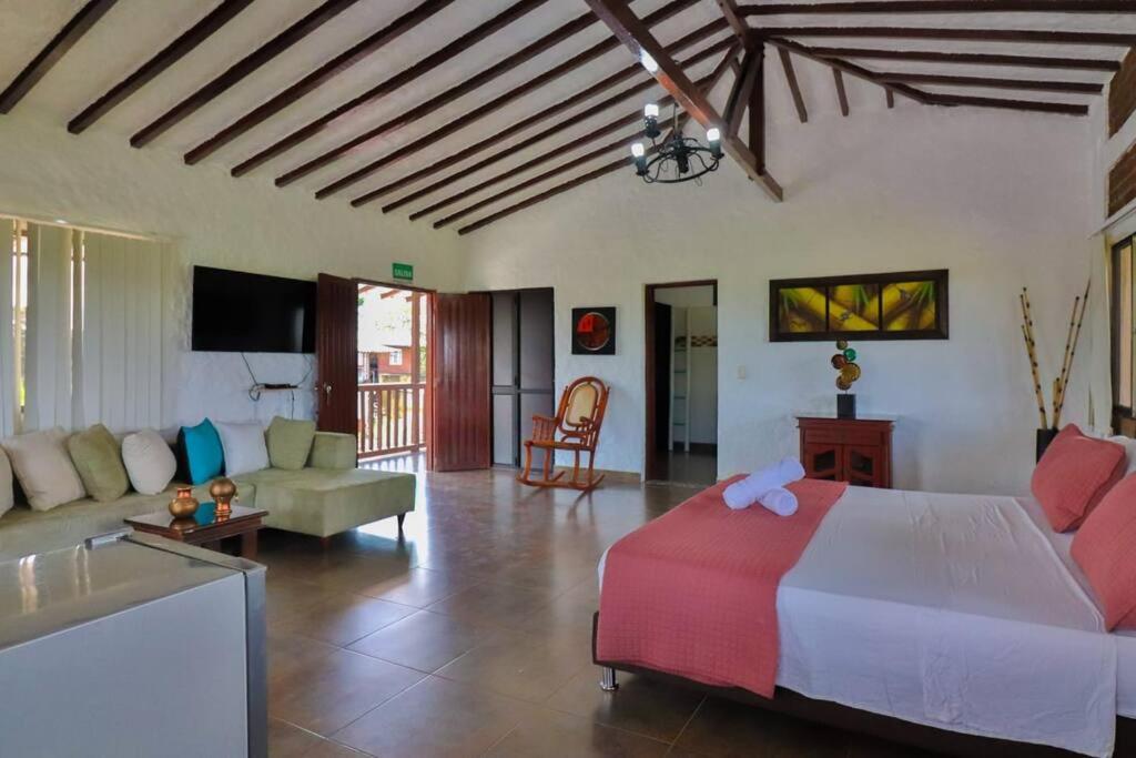 Finca Villa La Paloma