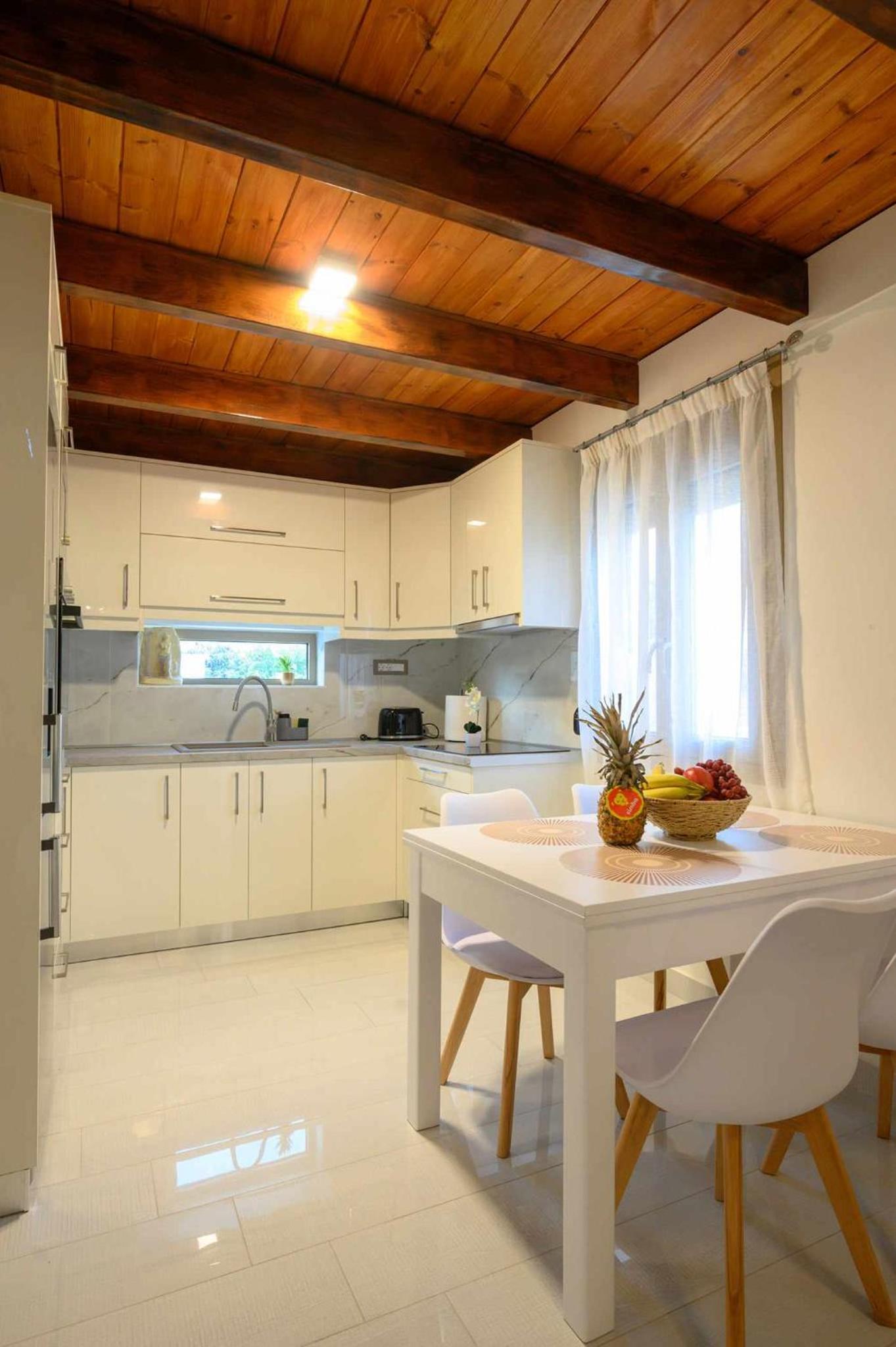 LIVAS Residence