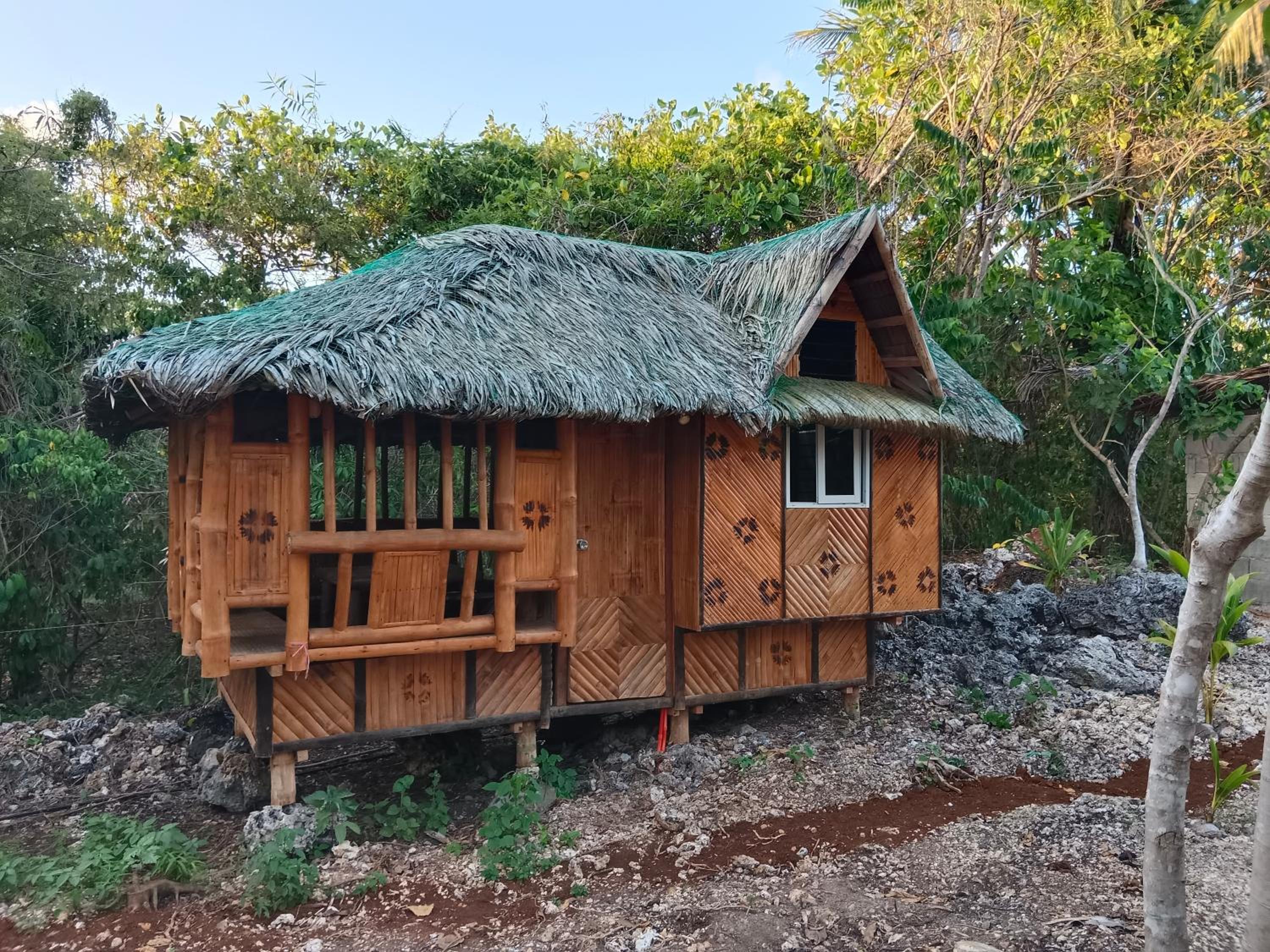kubo with aircon - main view