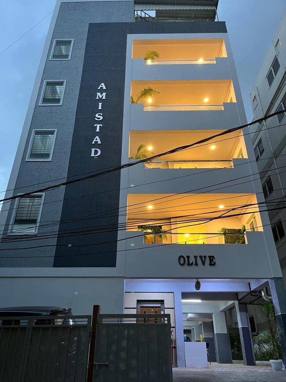 BluO 1BHK Gachibowli - Terrace Garden, Lift
