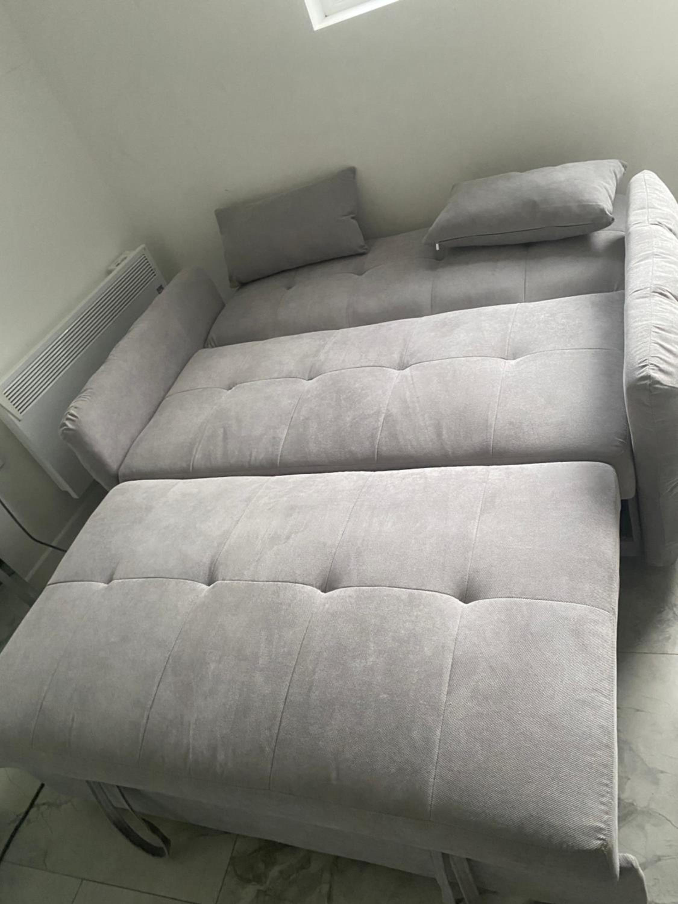 Sphinx apartment