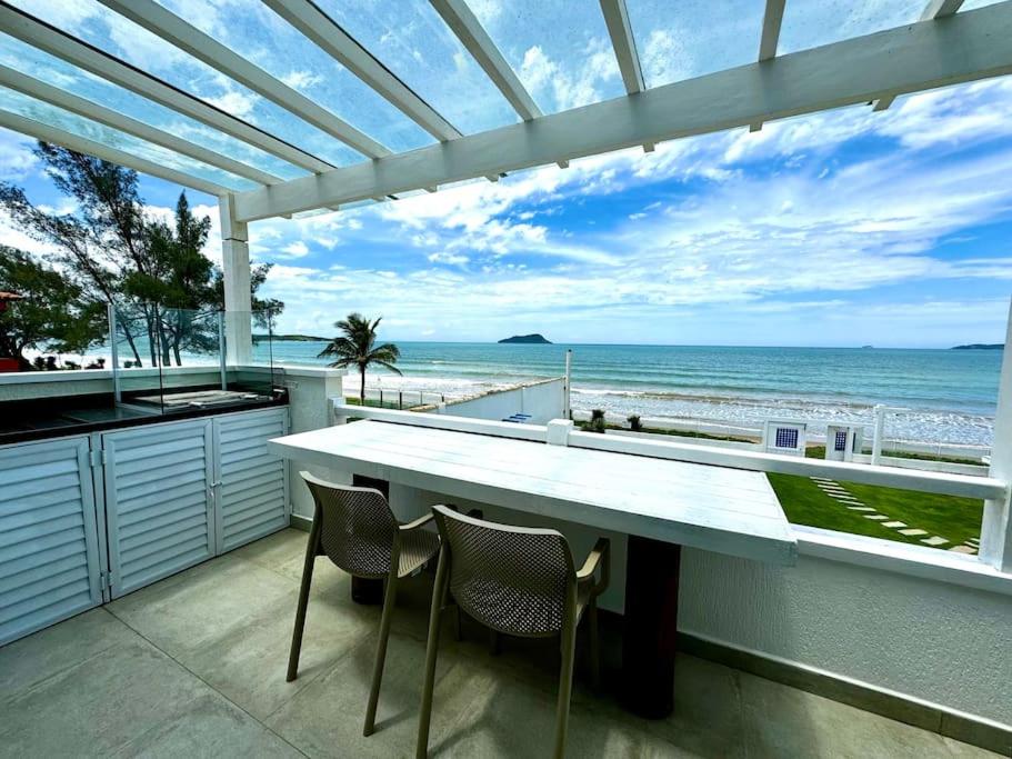 Apartamento de frente para o mar em Búzios