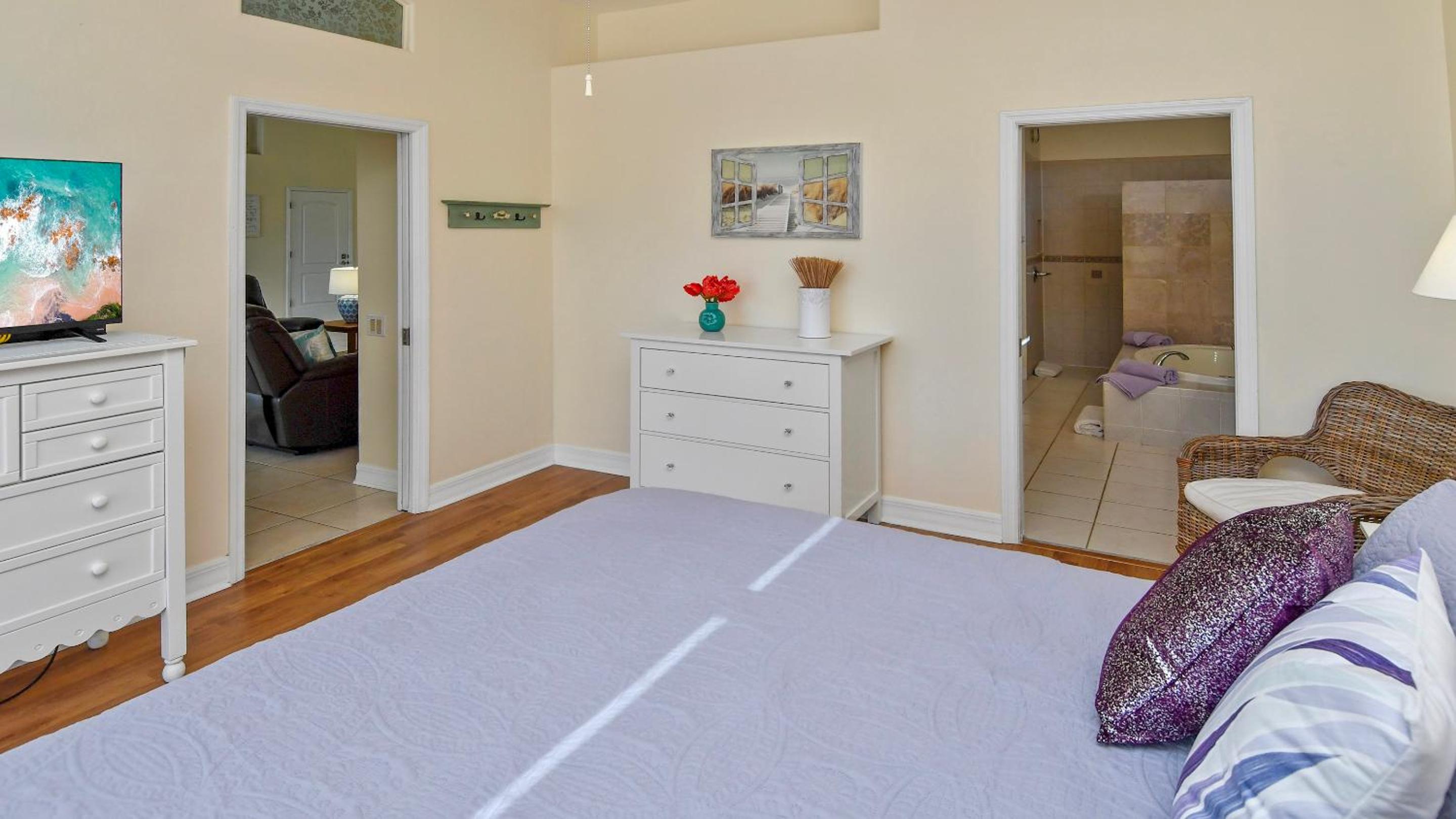 Seascape - SpaWhilrpool South Terrace 4 Bedroom - Property Image 6