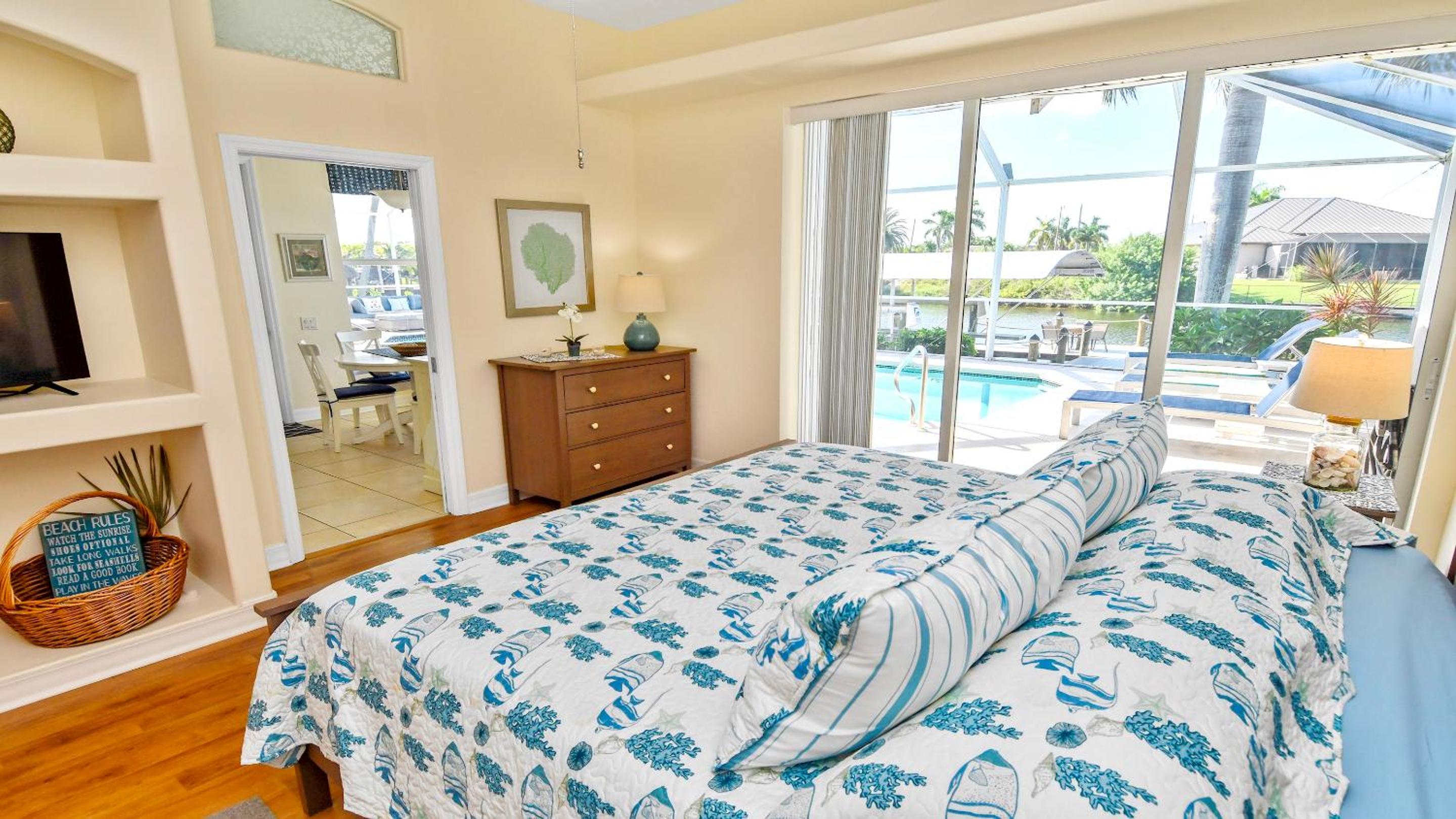 Seascape - SpaWhilrpool South Terrace 4 Bedroom - Property Image 11