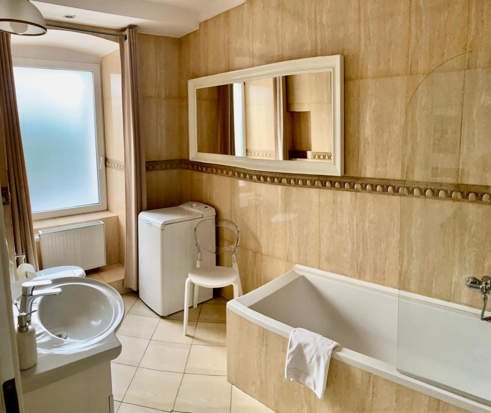 Perfect Stay - 