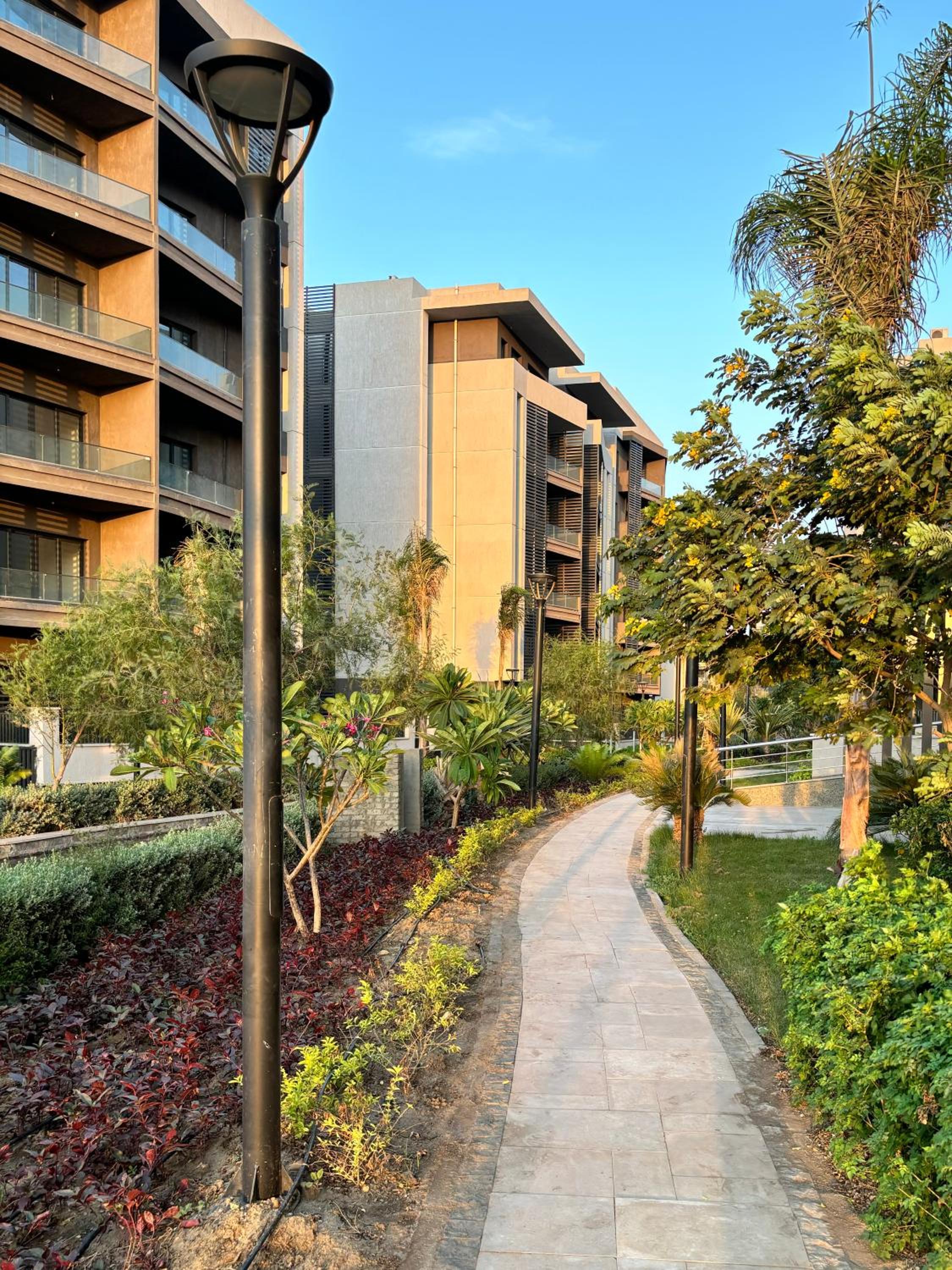 2BR Modern & Comfy Apartment in luxury neighbourhood view 5