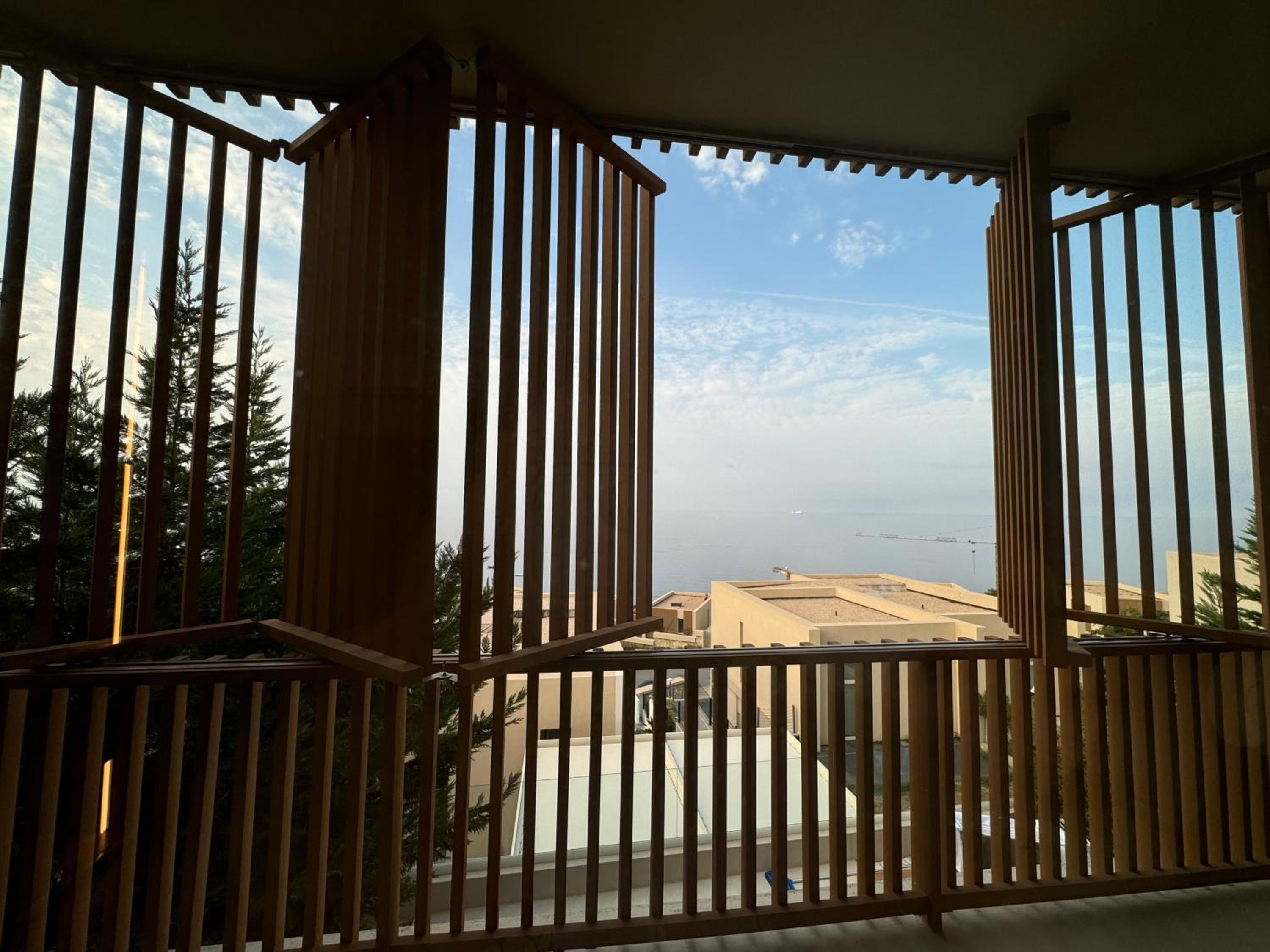 Villa Eos Green Coast Palase