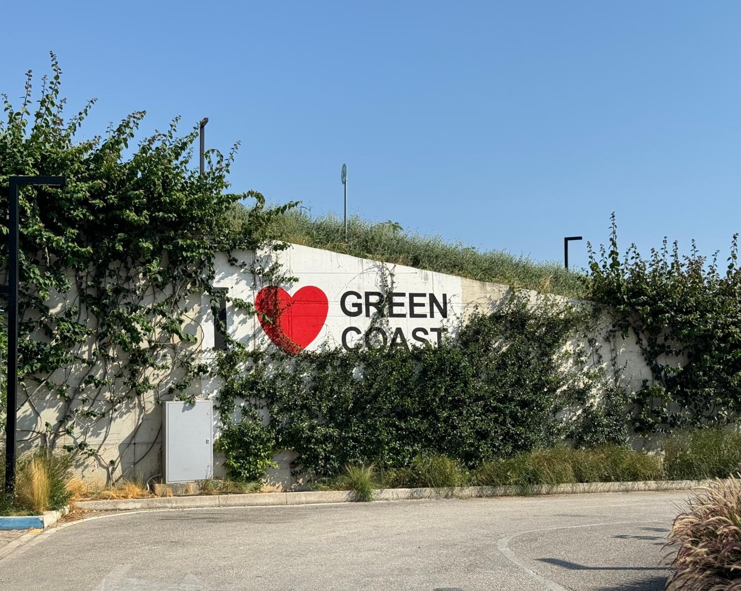 Villa Eos Green Coast Palase