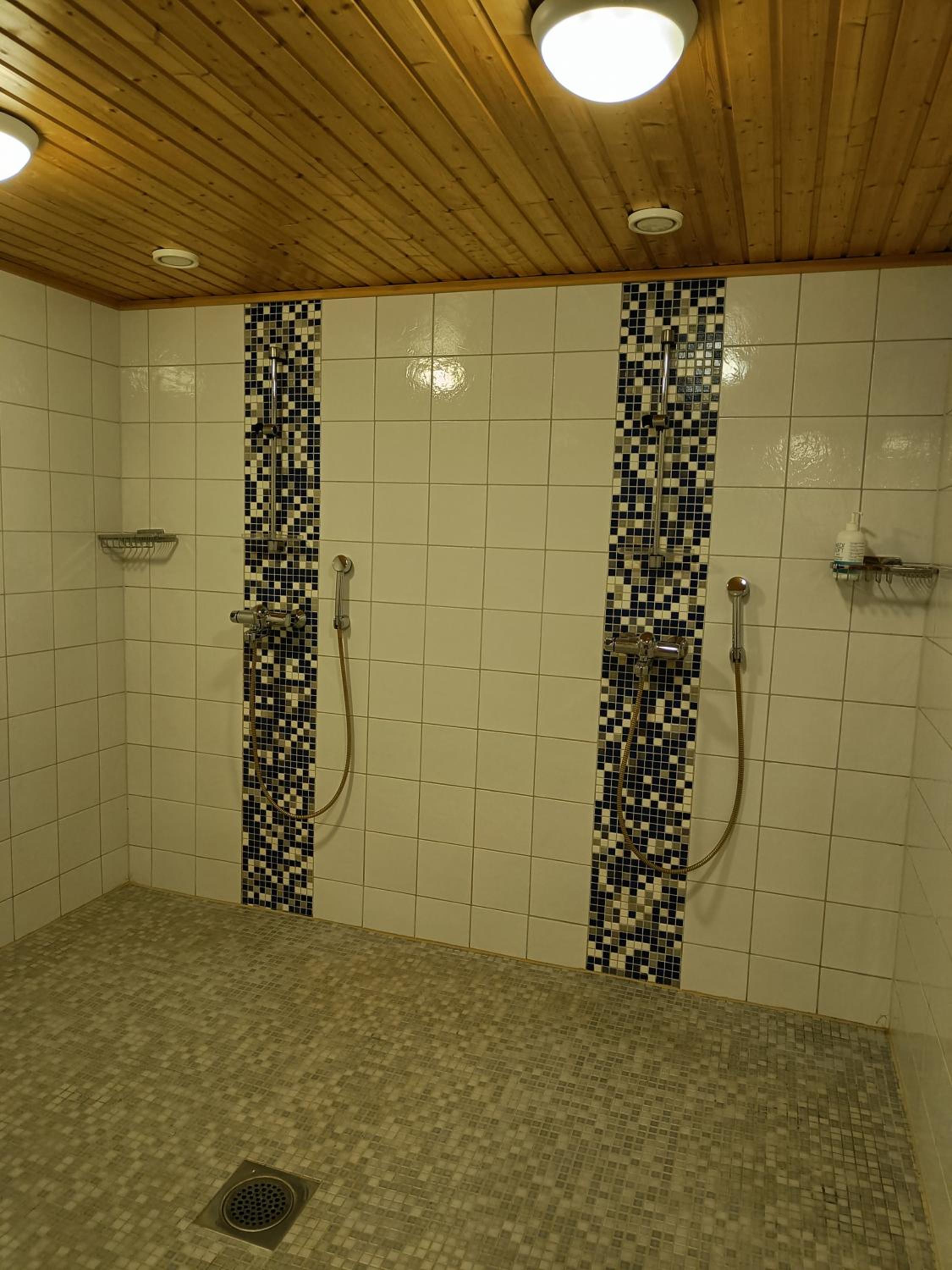 Photo 43