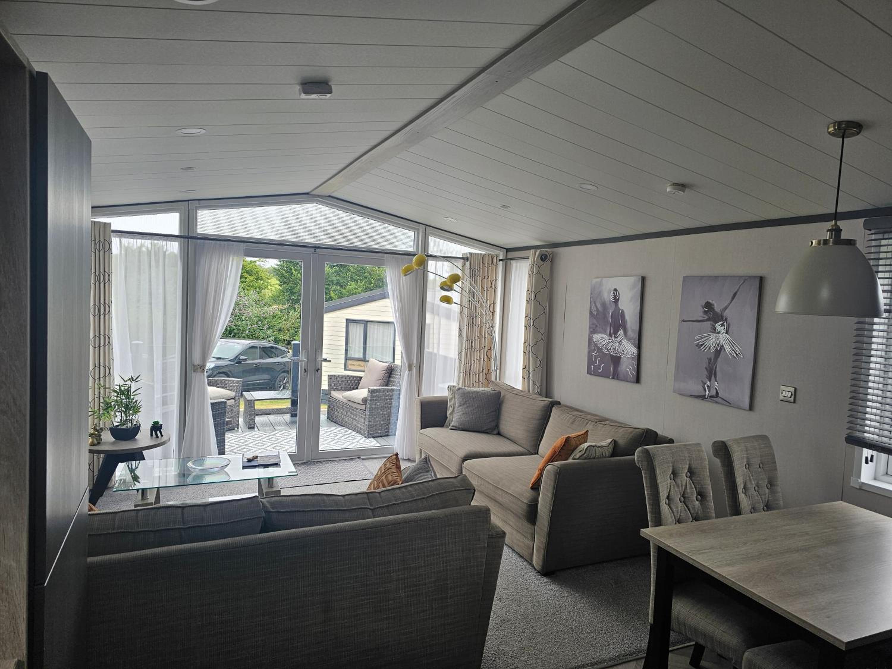 Mawgan Pads Padstow view 2