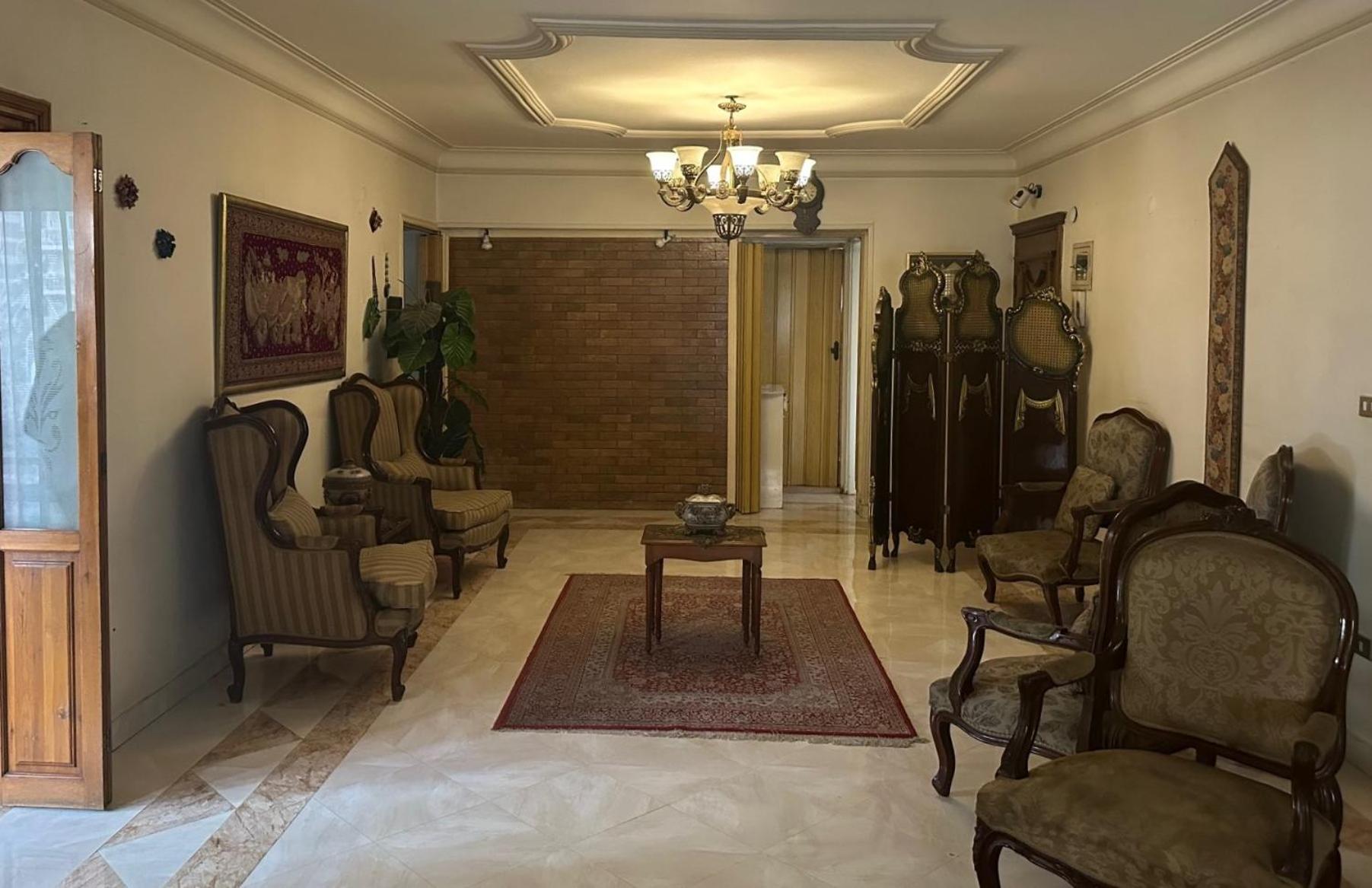 Spacious 3 Bedroom Apartment