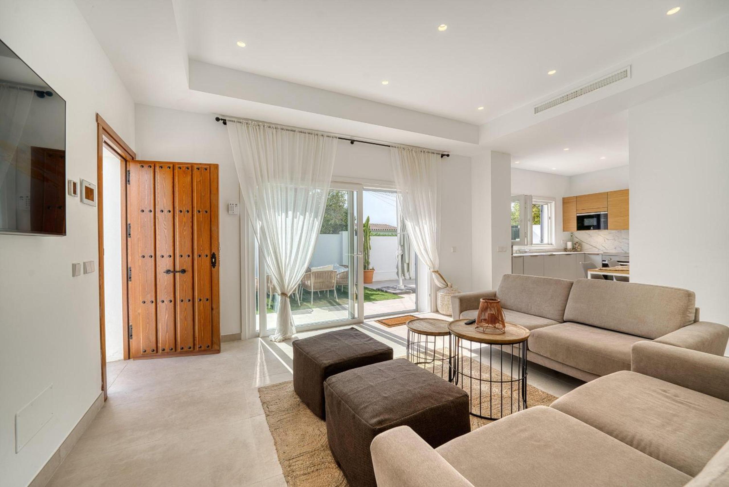 1182 Marbella Town modern House Marbella Center view 2