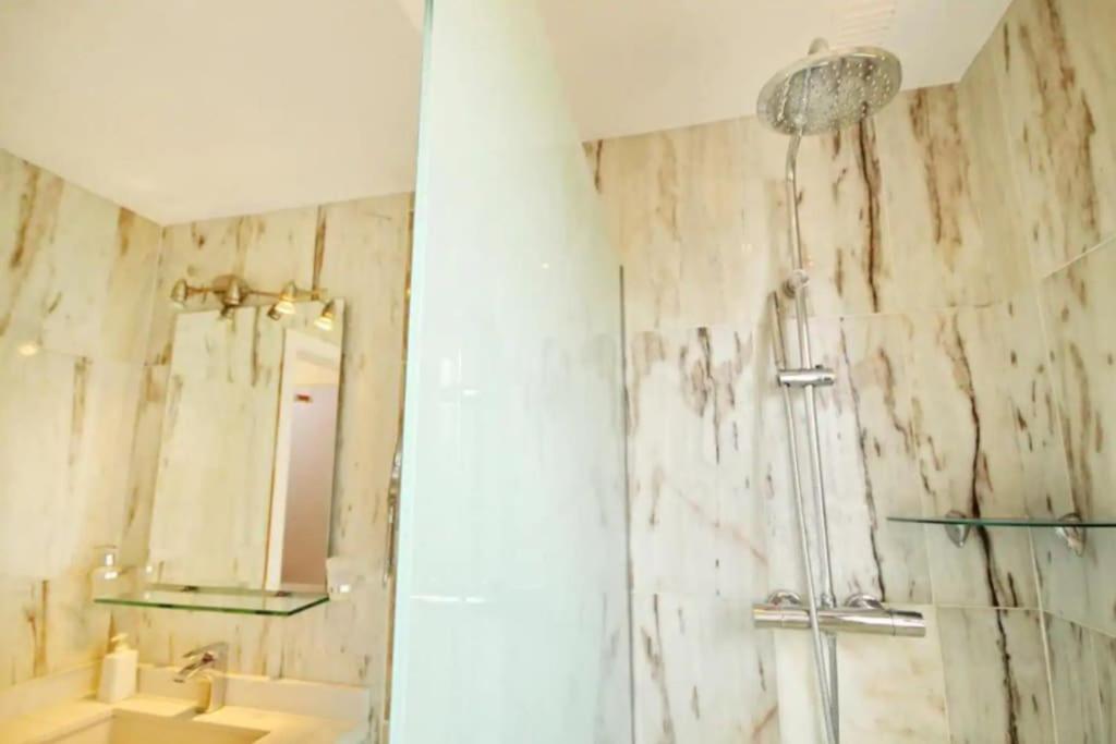 Beautiful Apartments in Charming place El Duque