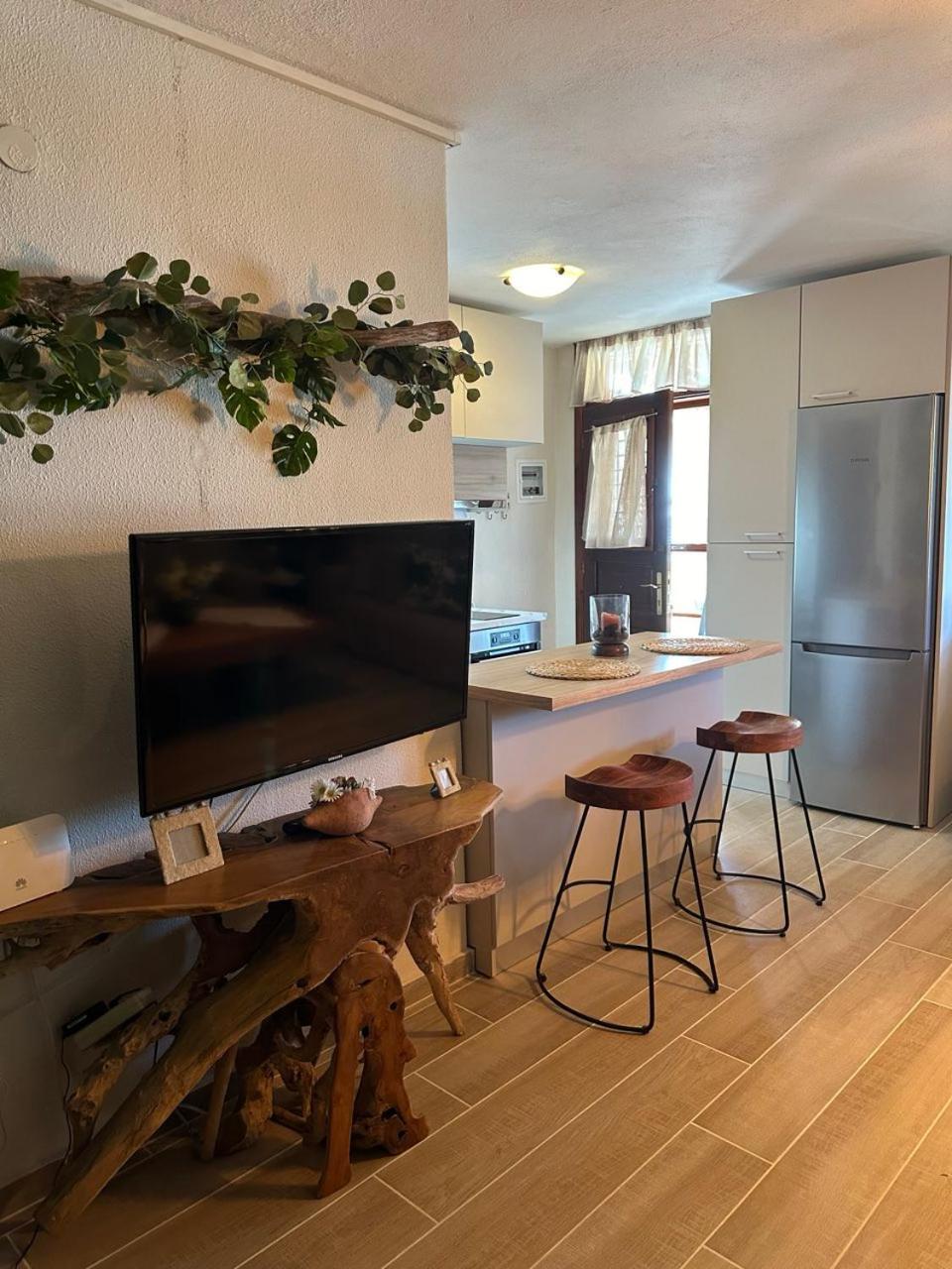 ALKEA beachfront apartment Moles Kalives Halkidiki
