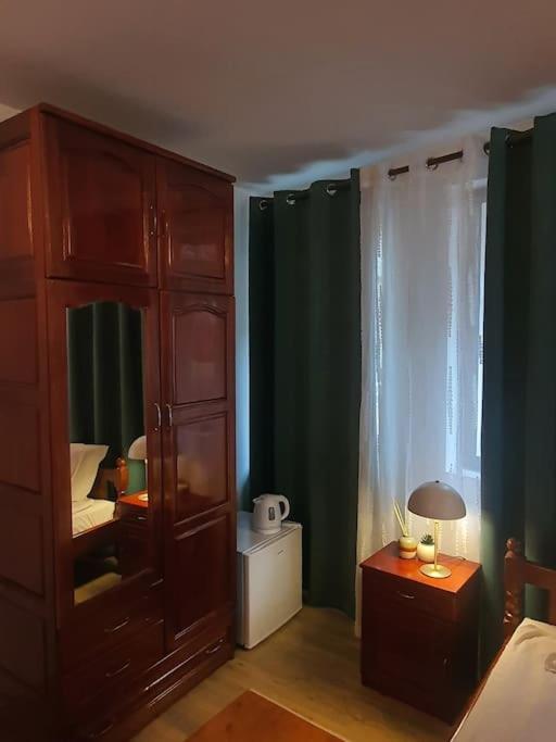 Dvata Smurcha Central Apartments - Free Parking