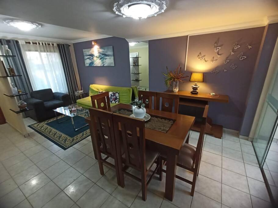 Hermosa y céntrica casa de 3 dormitorios