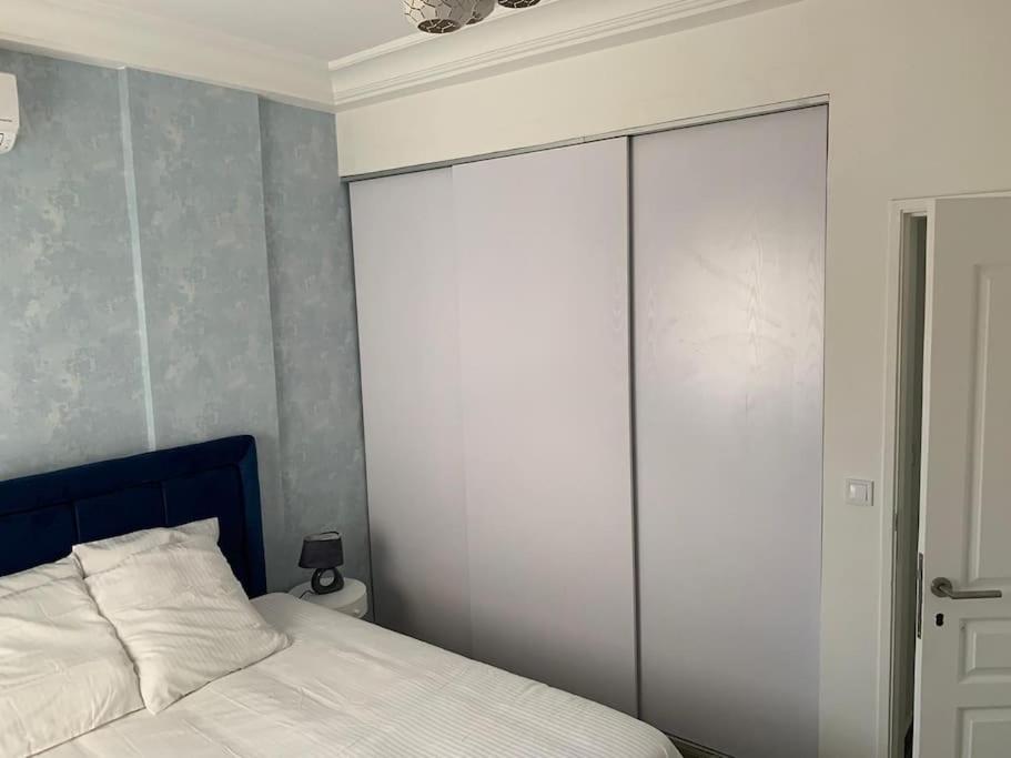F2 Blue Style Appart Hôtel aux Almadies view 5