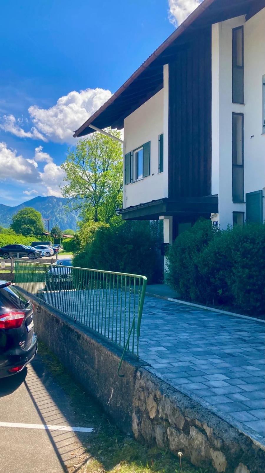 Weissach Apartments
