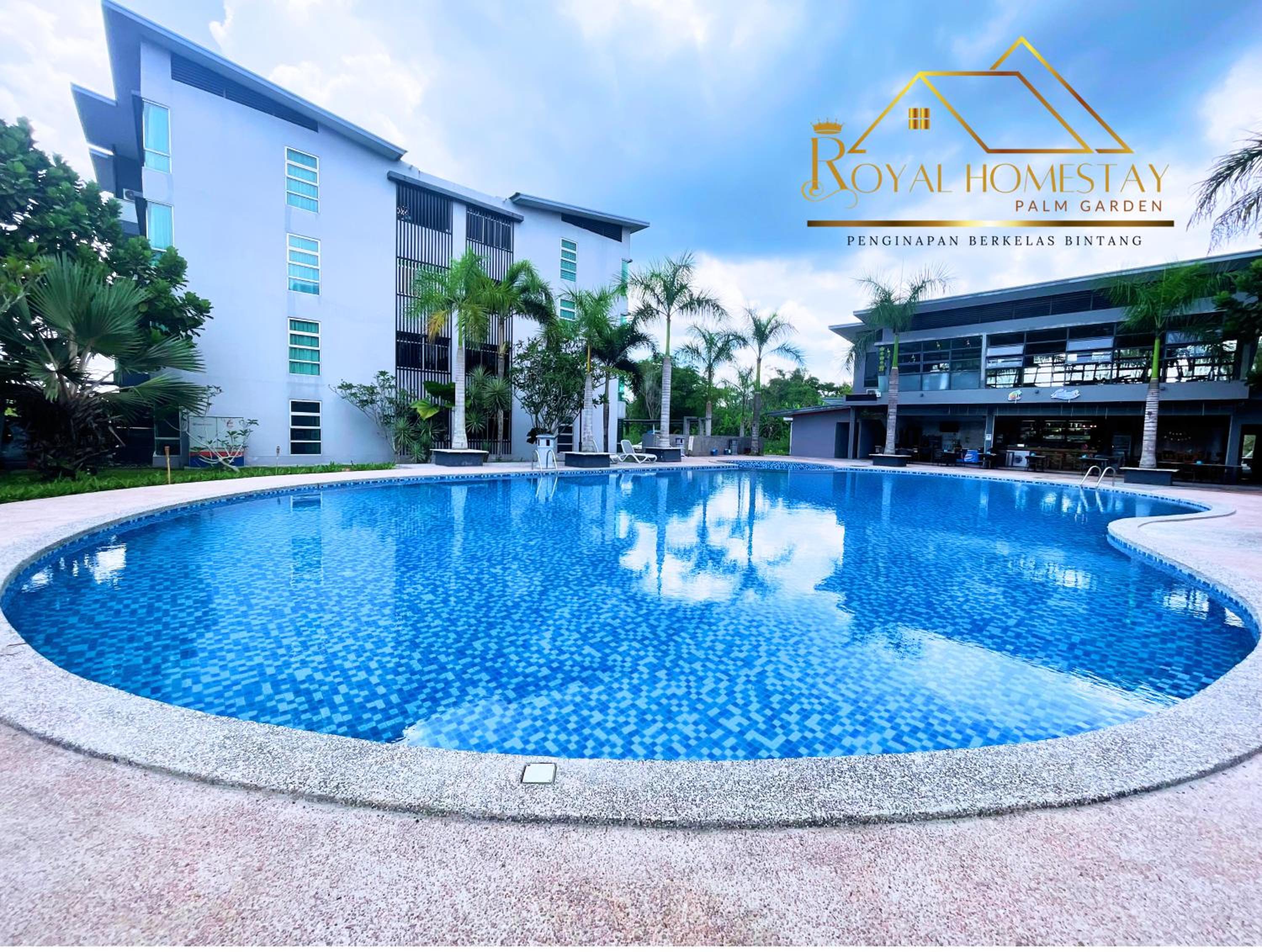 Royal Homestay Palm Garden photo 8