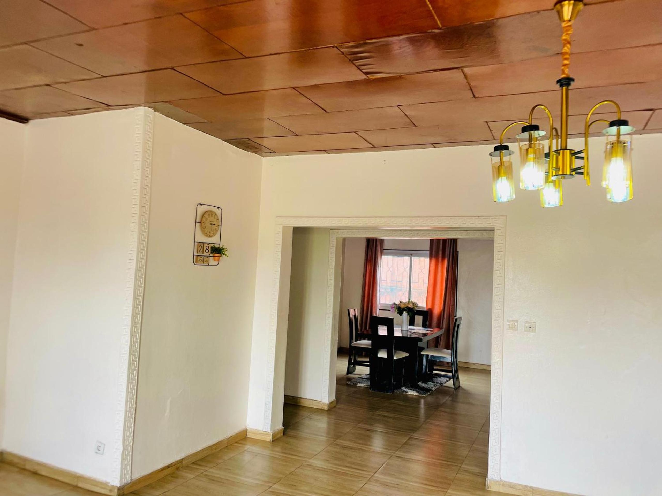 Appartement chic Avec vue panoramique e Wifi Fibre optique