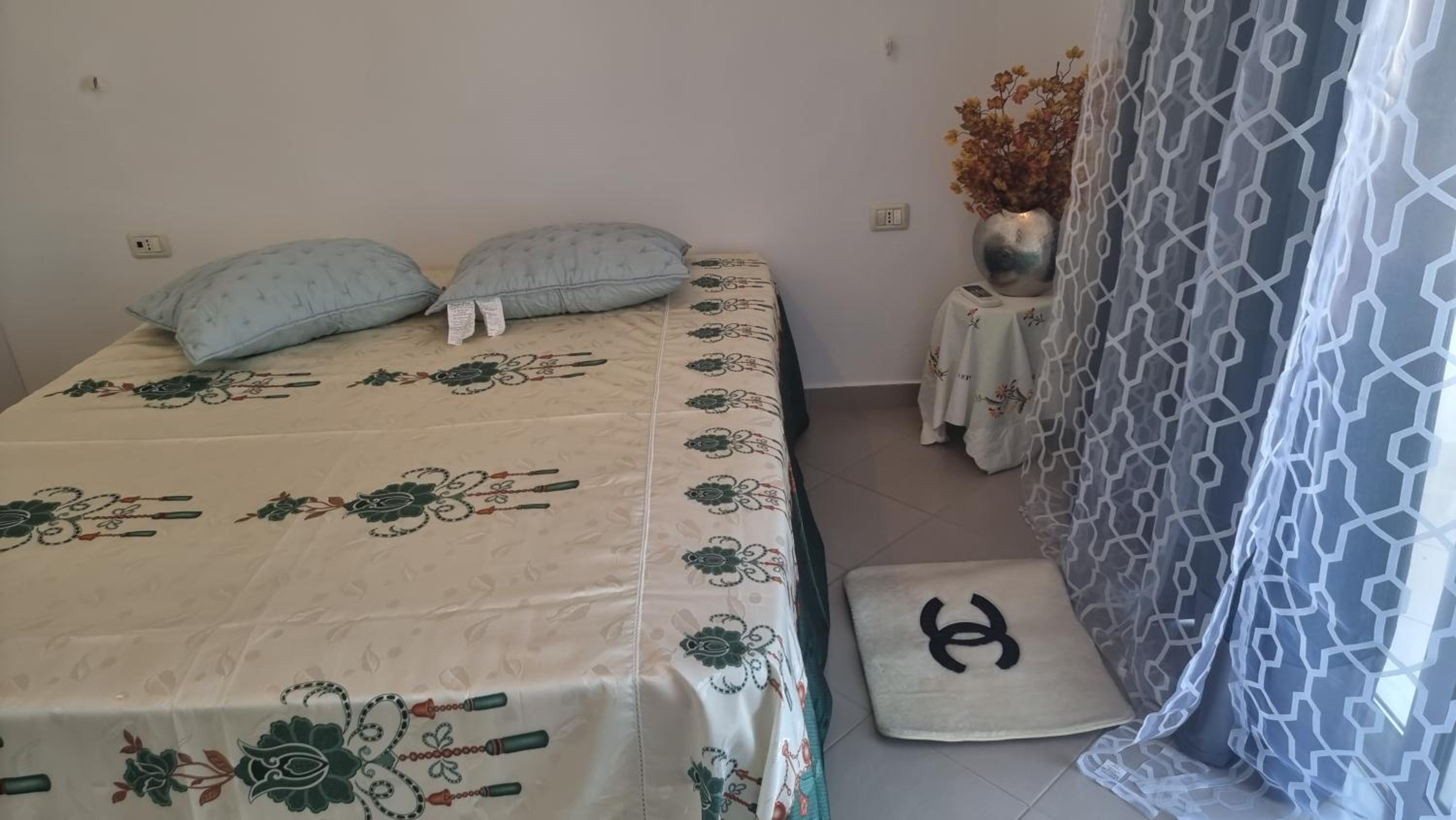 Stella's Apartments