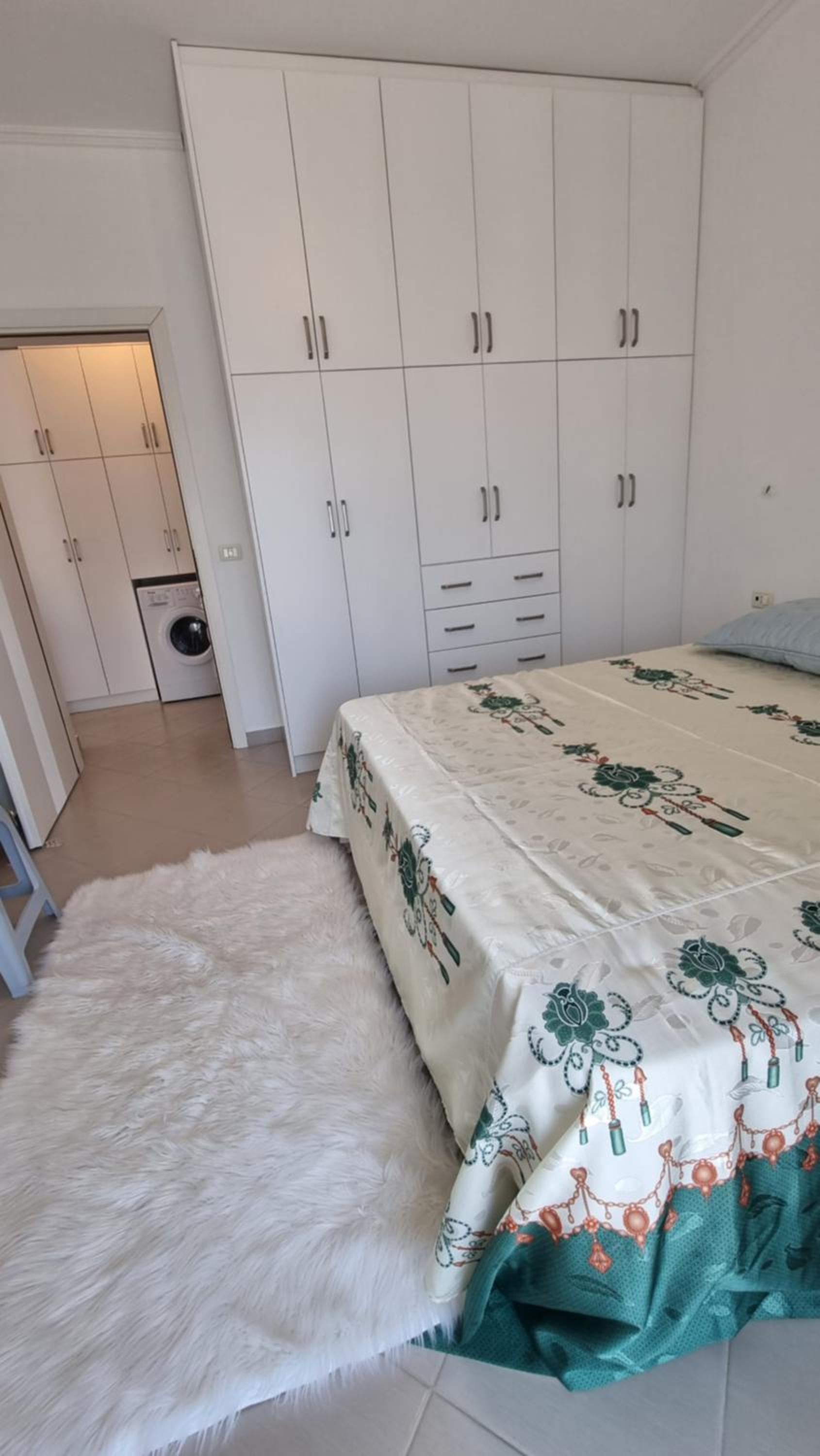 Stella's Apartments