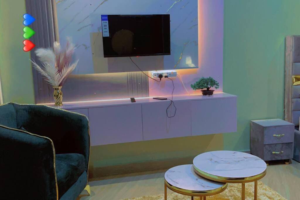 Little Cozy Place in Kampala view 5