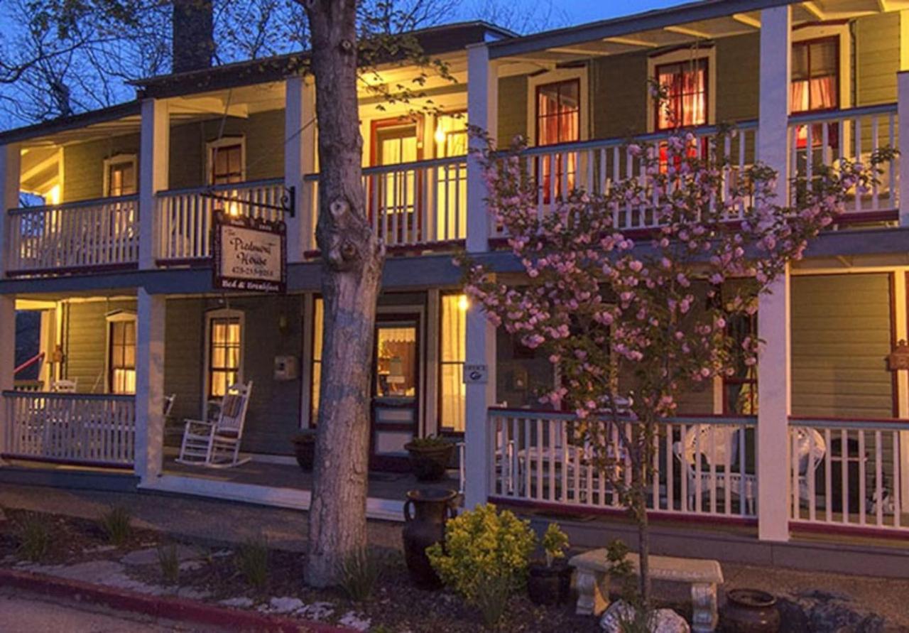 Downtwn Crystal Terrace Piedmont view 2