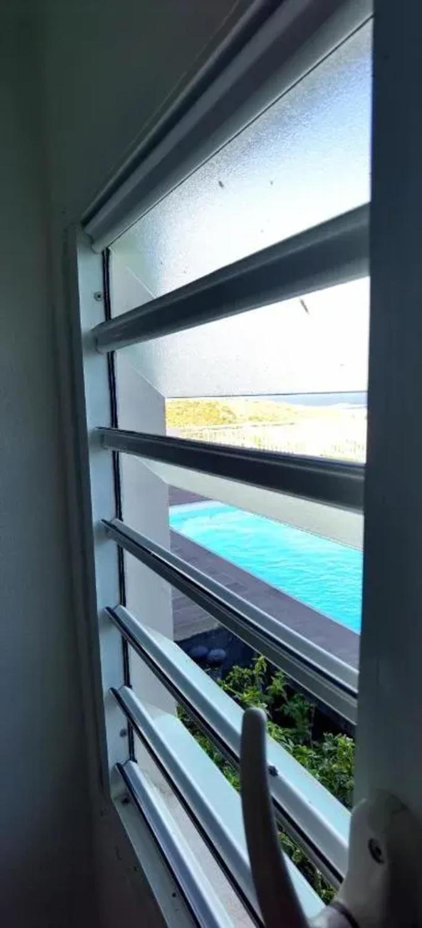 House with pool and beautiful garden in Saint Martin