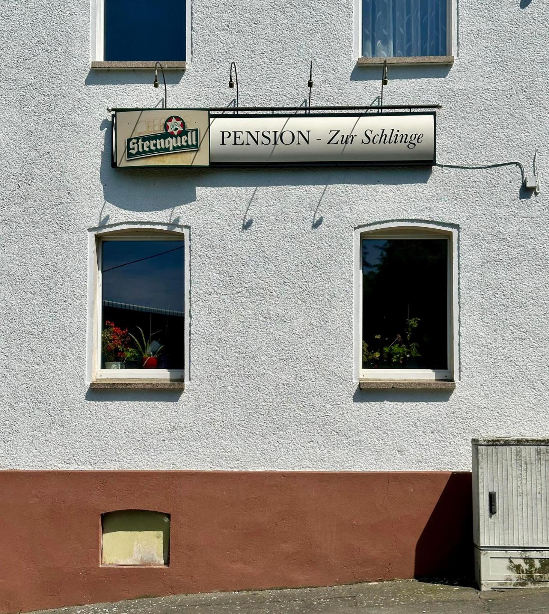 Zur Schlinge