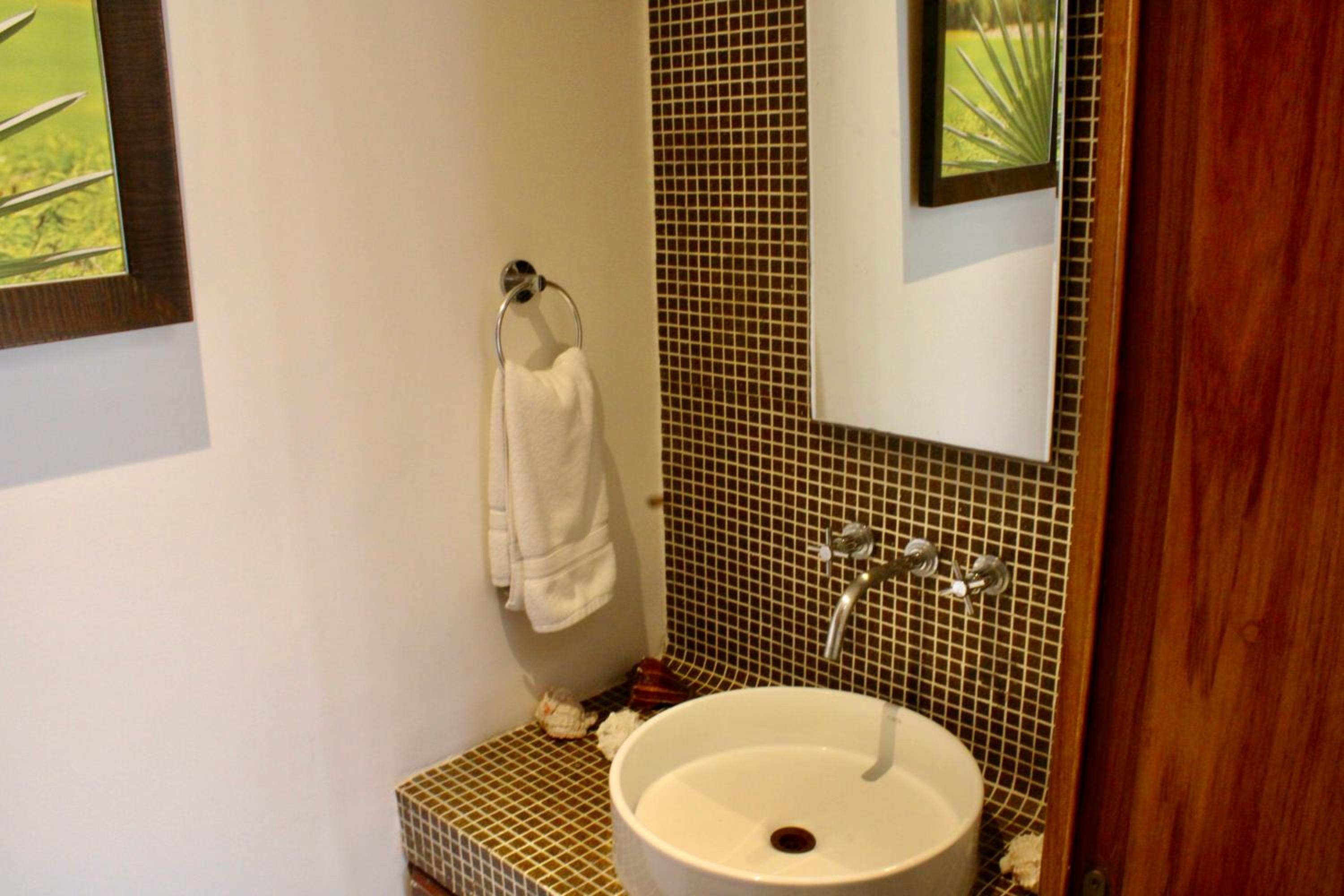 VillaFV GuavaBerry-JuanDolio-4BR-6Bds-12Pax-AC-WiFi-BBQ-GolfView view 4