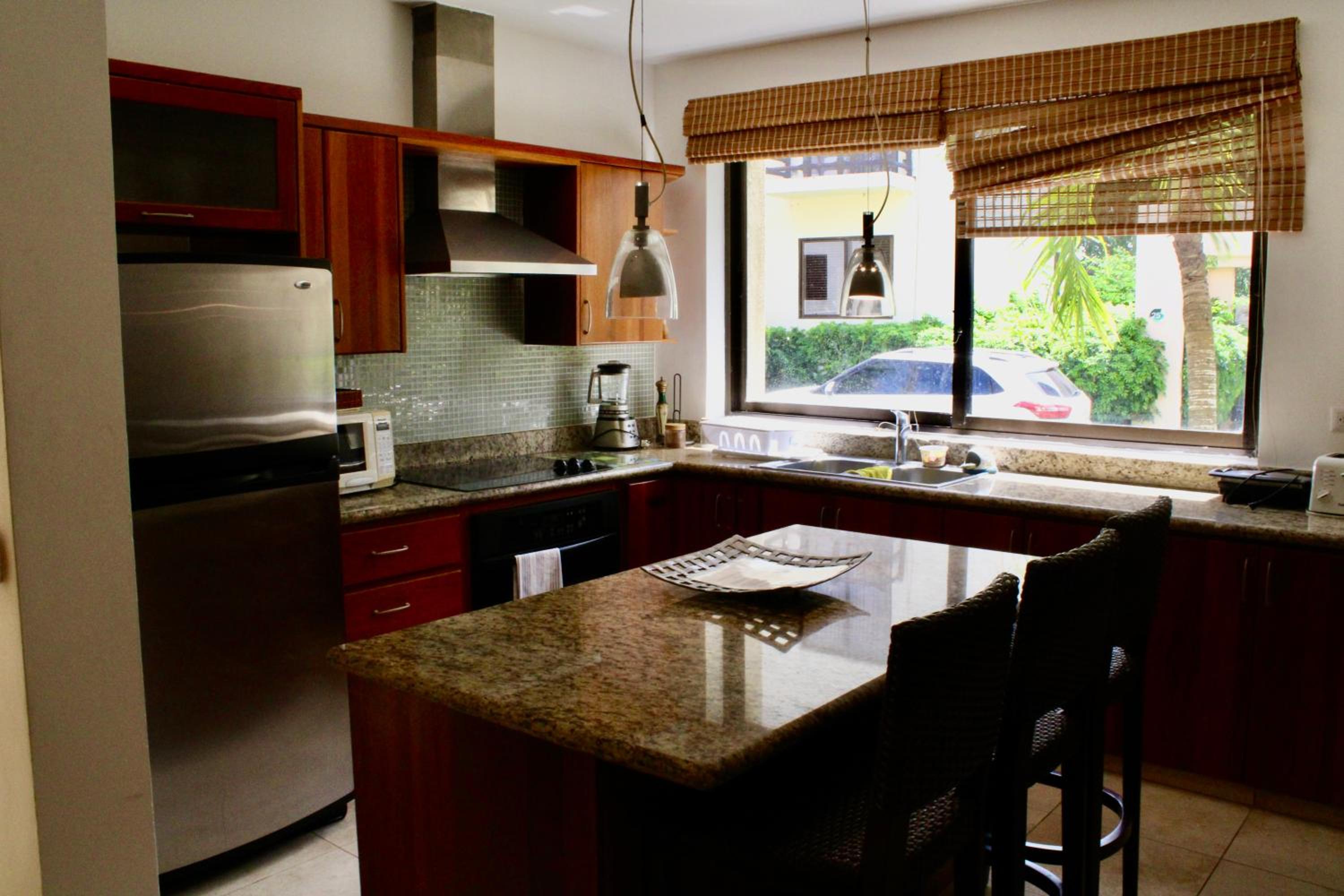 VillaFV GuavaBerry-JuanDolio-4BR-6Bds-12Pax-AC-WiFi-BBQ-GolfView view 3