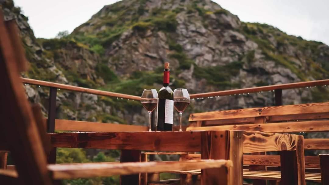 Off Inn Kazbegi view 4