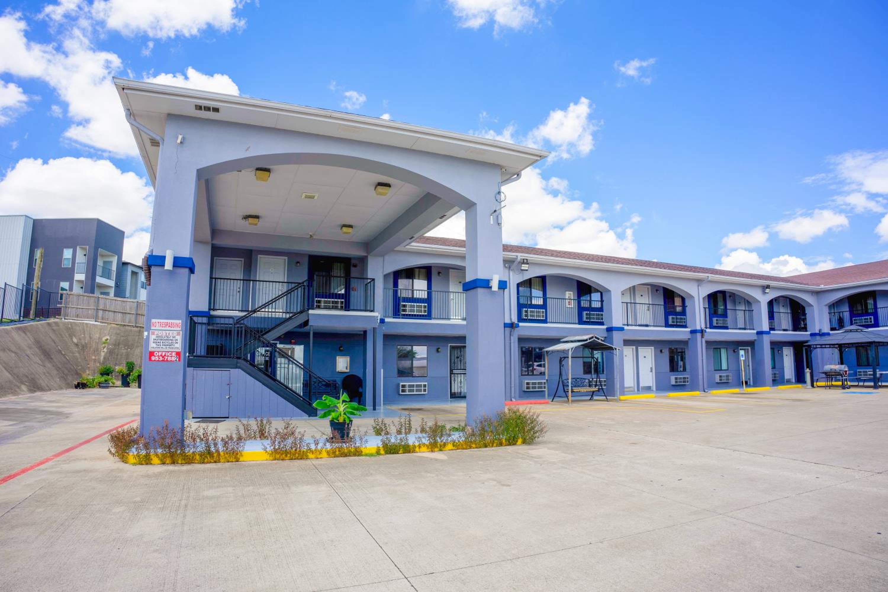 High Five Inn By OYO Killeen view 4