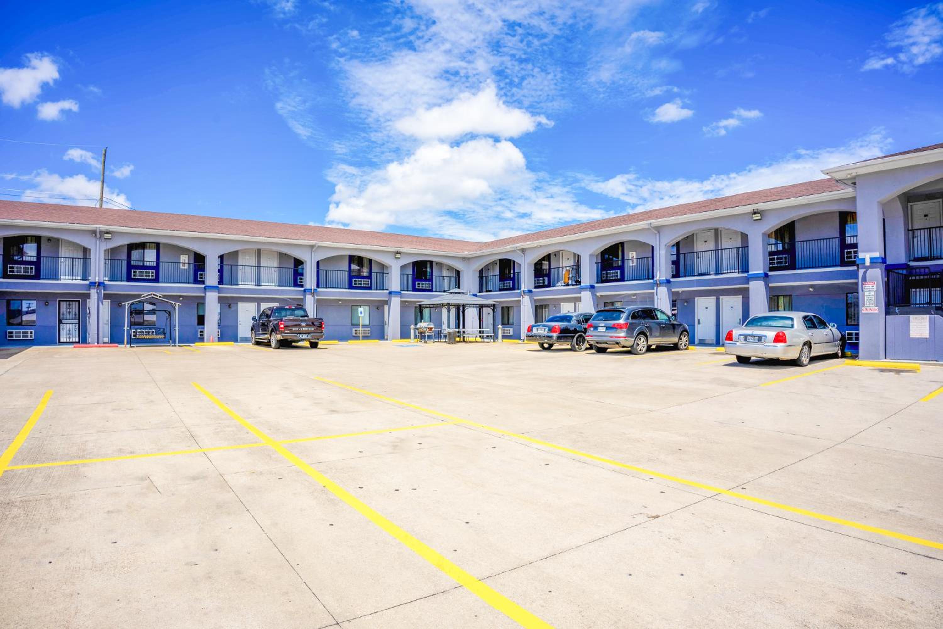 High Five Inn By OYO Killeen view 5