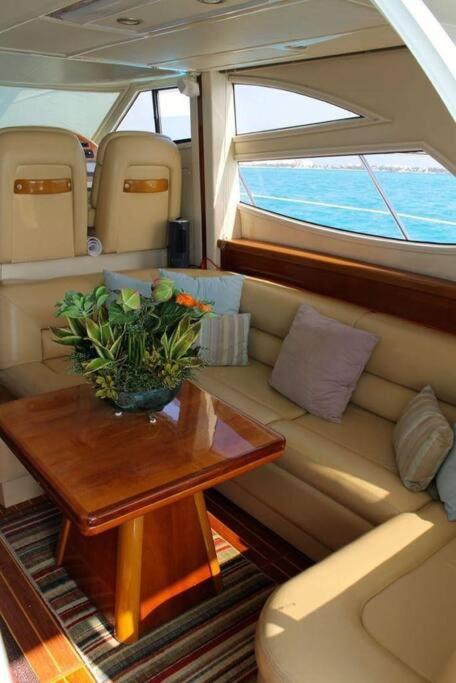 Beach House & Yacht Seaside Sunrise Haven