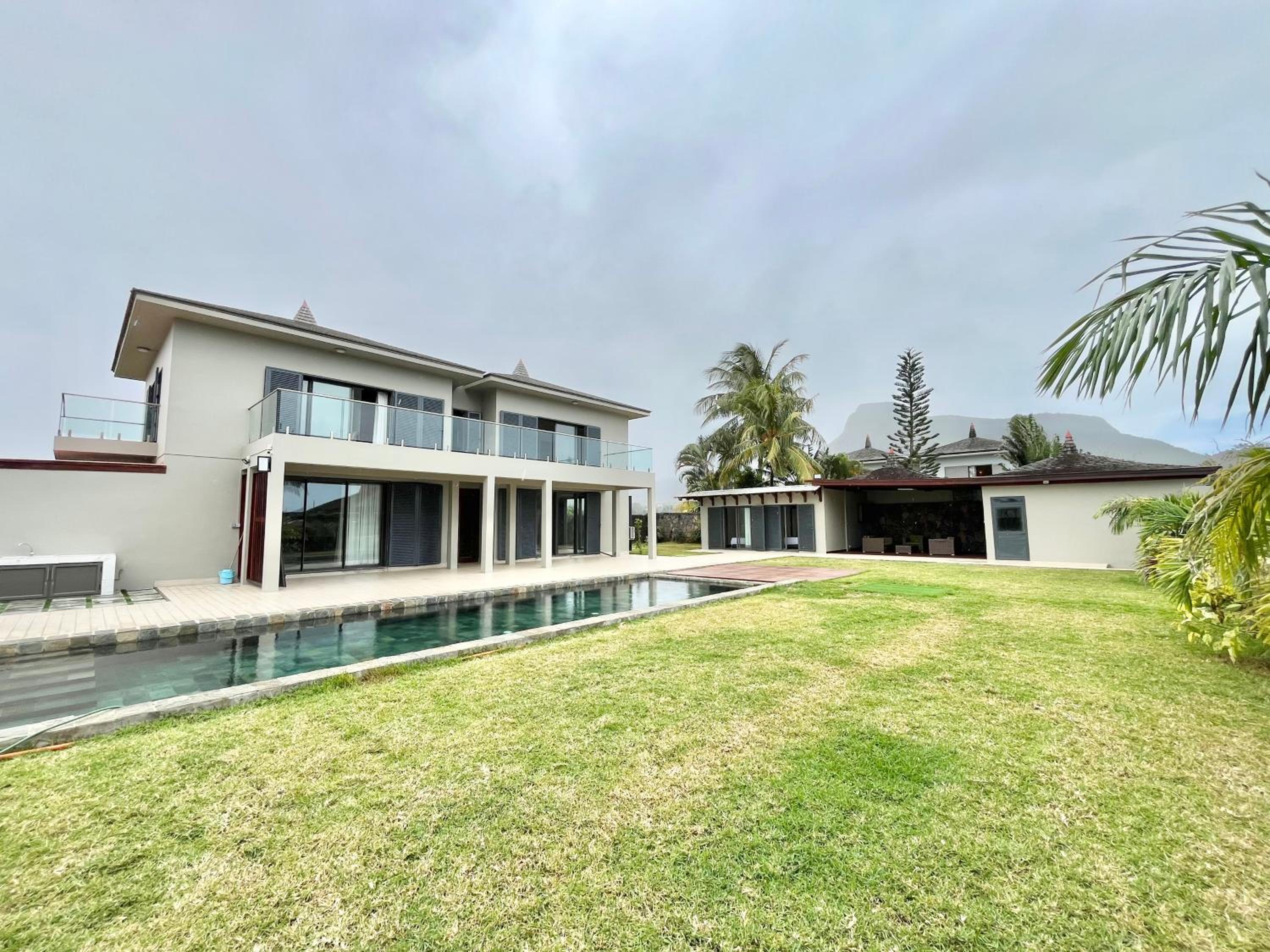 Luxury Villa - Coral Residence view 3