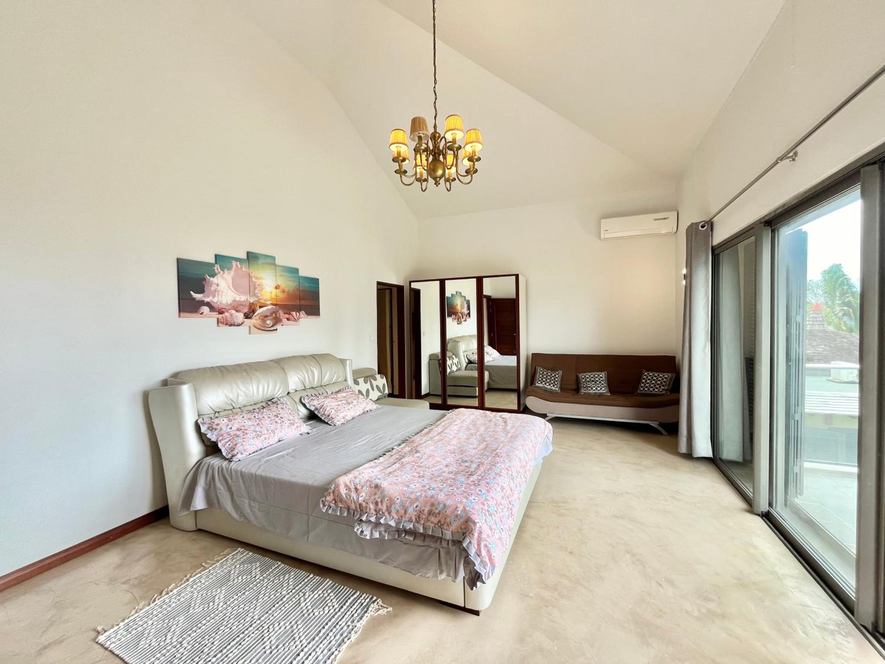 Luxury Villa - Coral Residence view 4