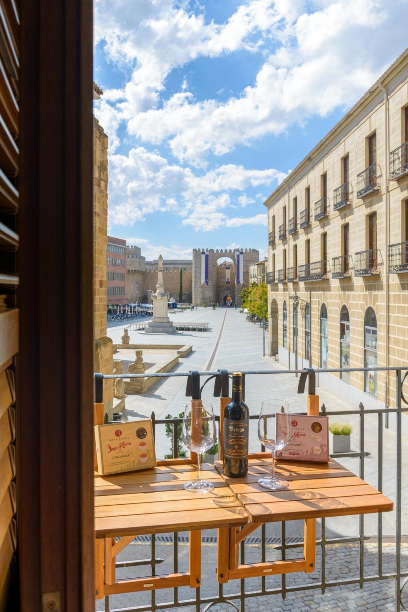Balcony VIEW to Avila's alcazar