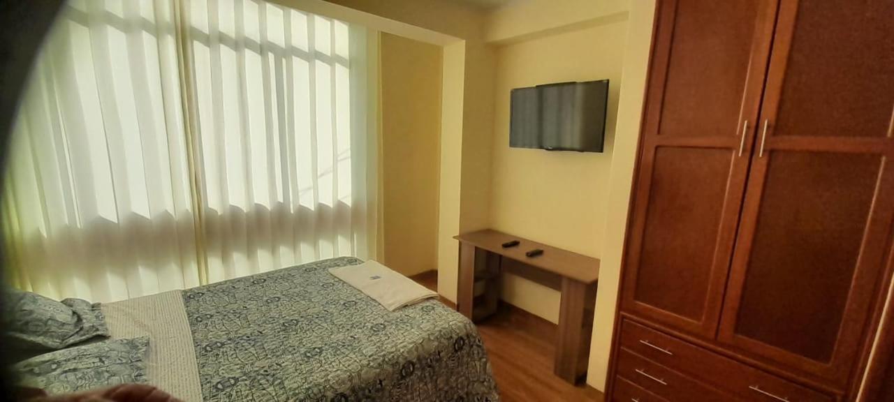 Hermoso apartamento de tres dormitorios con jacuzzi view 4